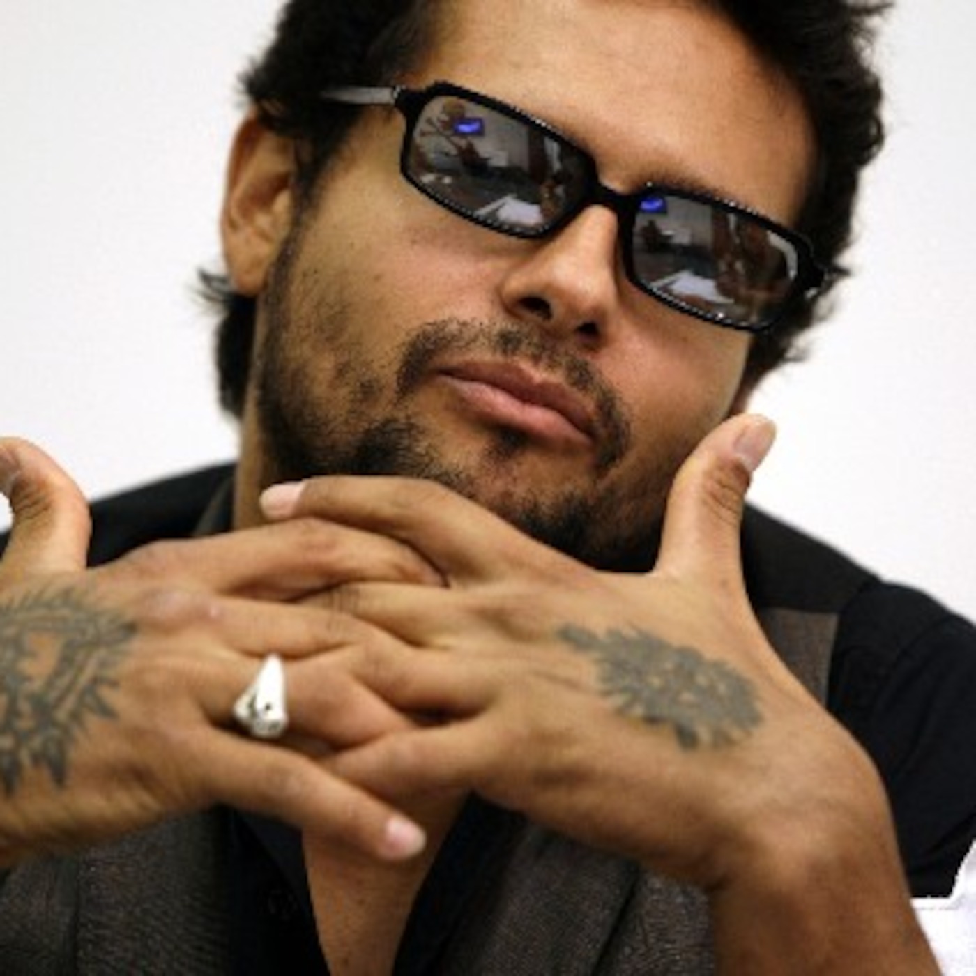 Robi Draco Rosa episode artwork