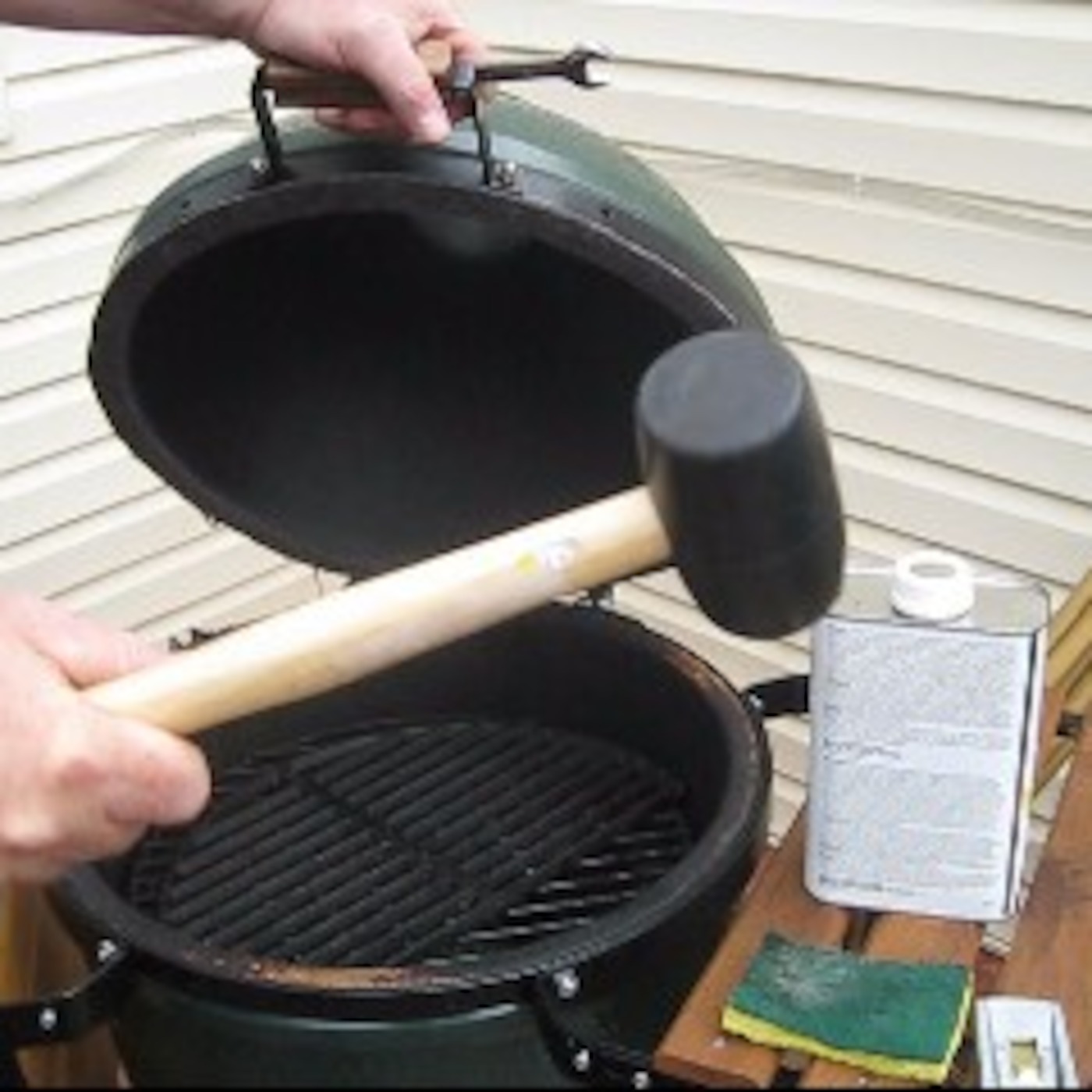GASKET REPLACEMENT ON THE BIG GREEN EGG PT 2