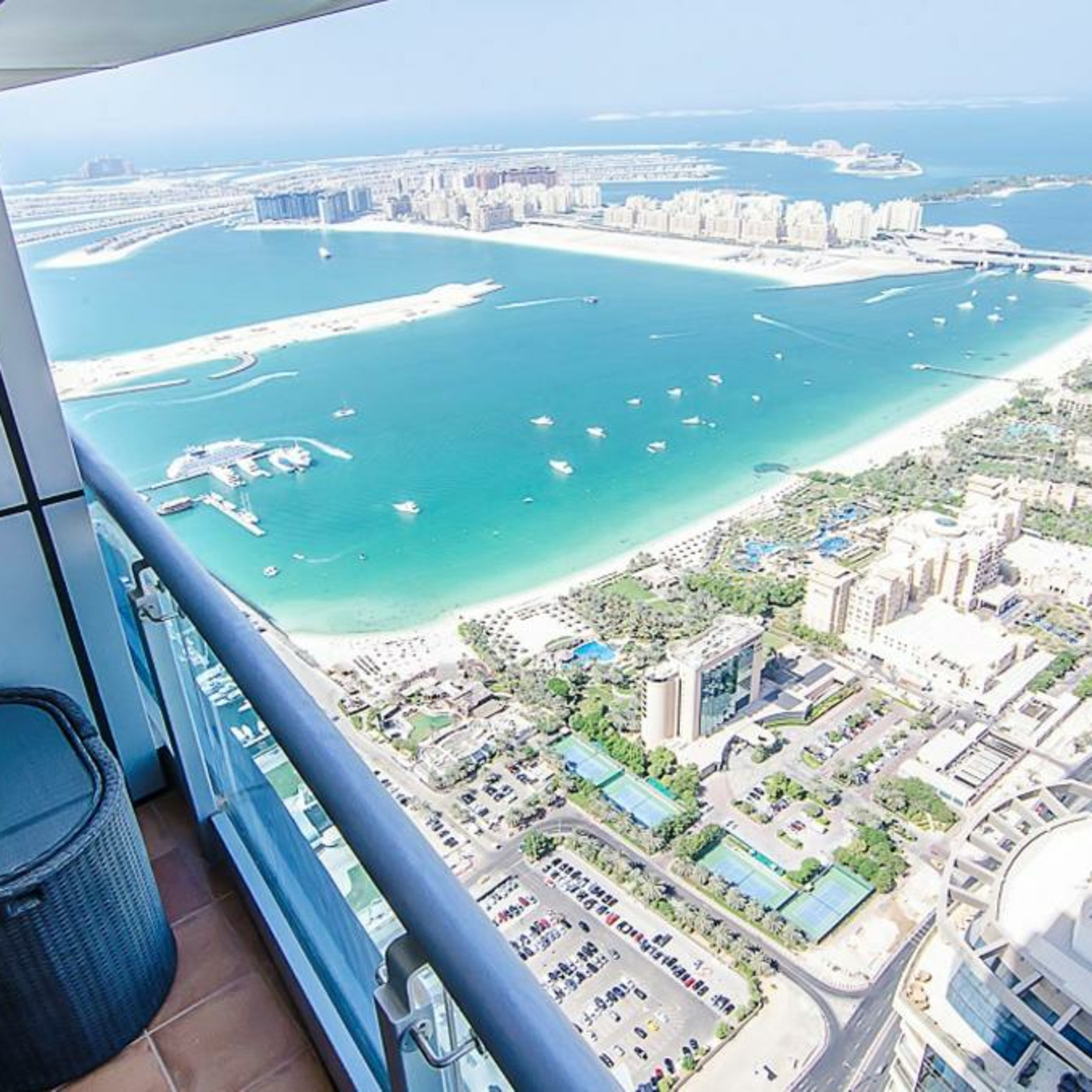 Book Beautiful Dubai Vacations with Lovely City episode artwork
