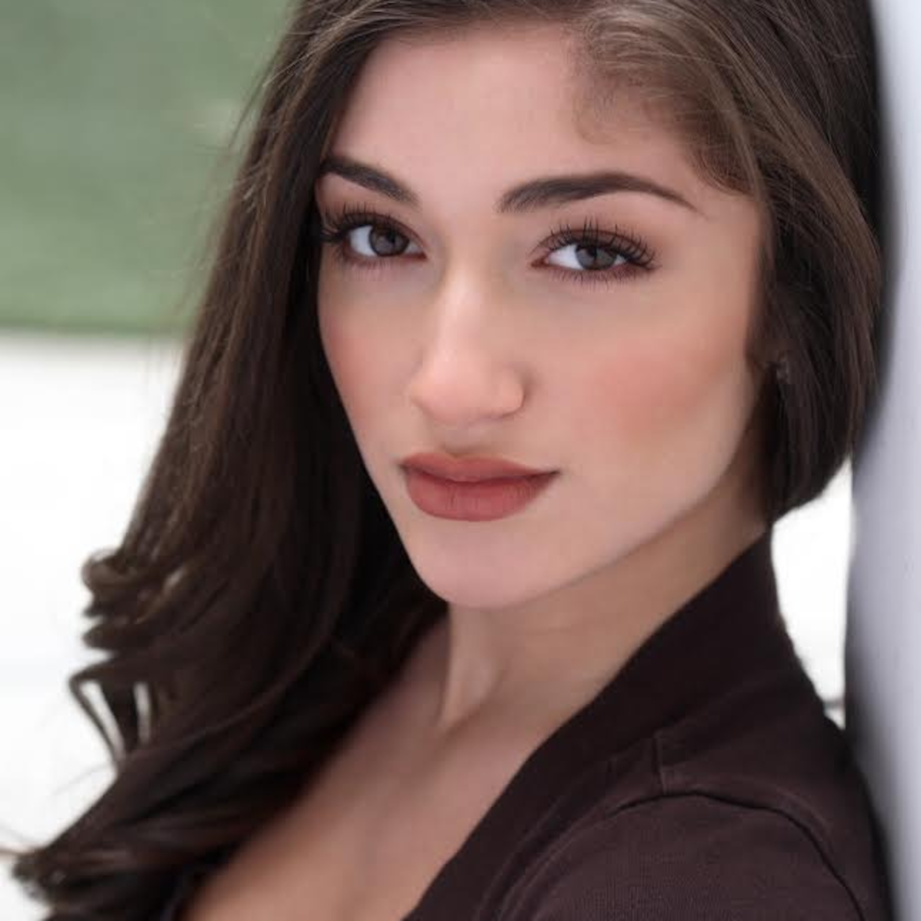 Interview With Raquel Castro: Actress & Singer-Songwriter