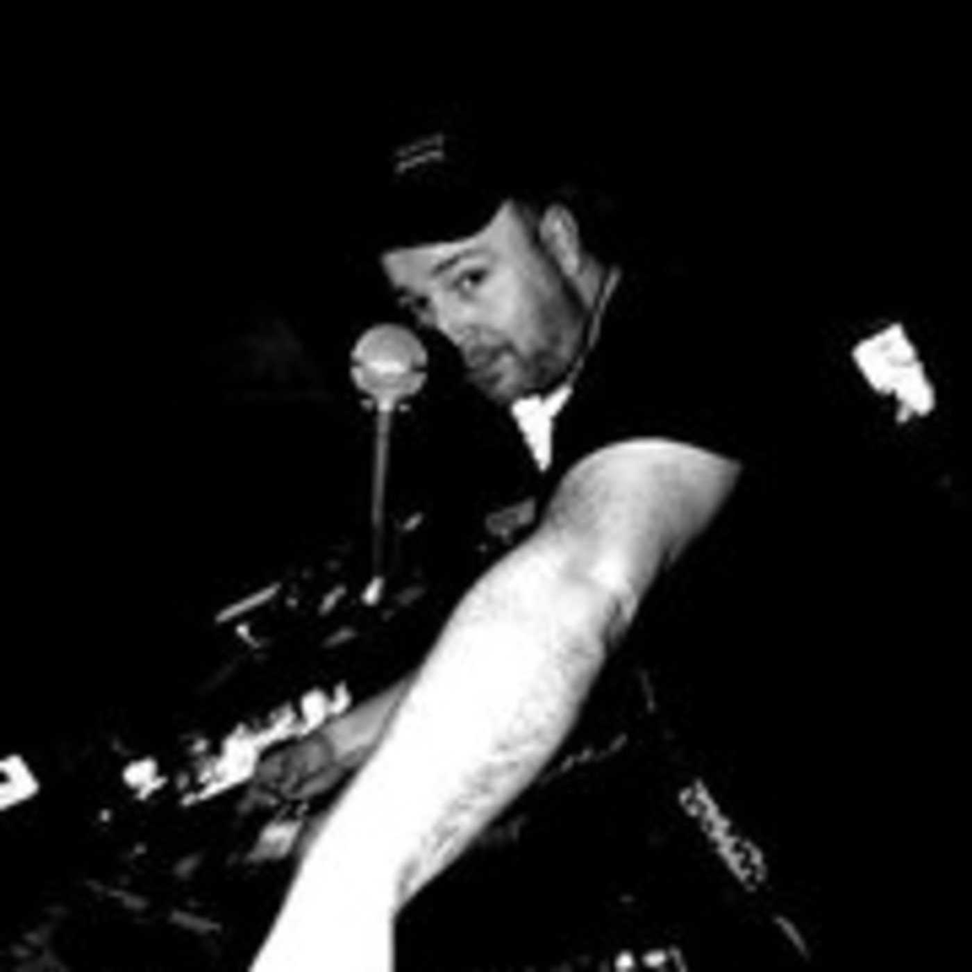 Les mixes de Deejay Dario from Millénium podcast artwork