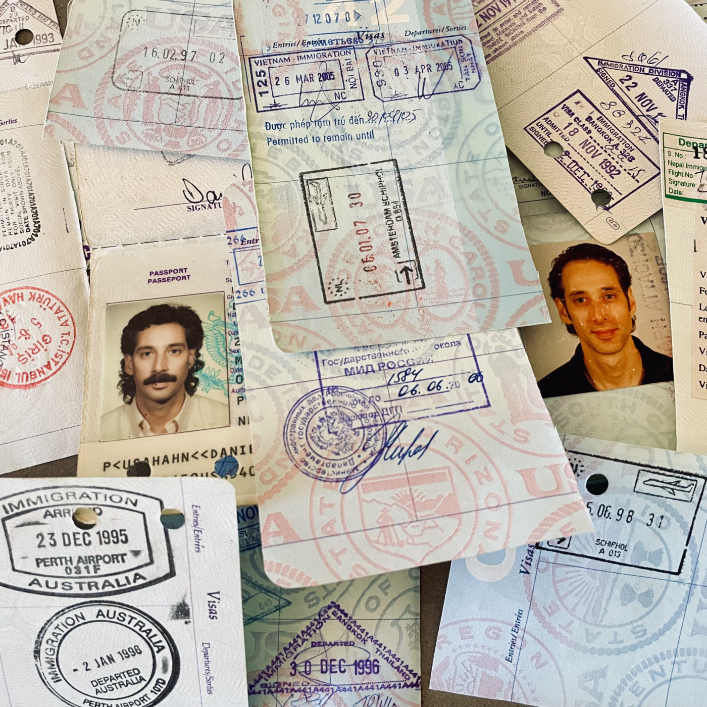 DJDrZen\'s Music Box & Travelogue