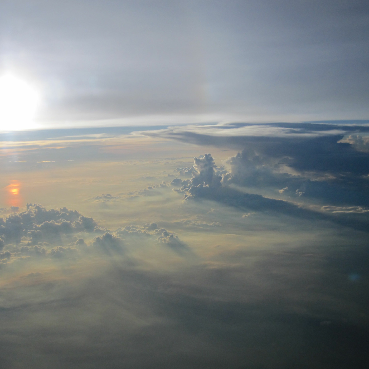 DJDrZen\'s Music Box & Travelogue