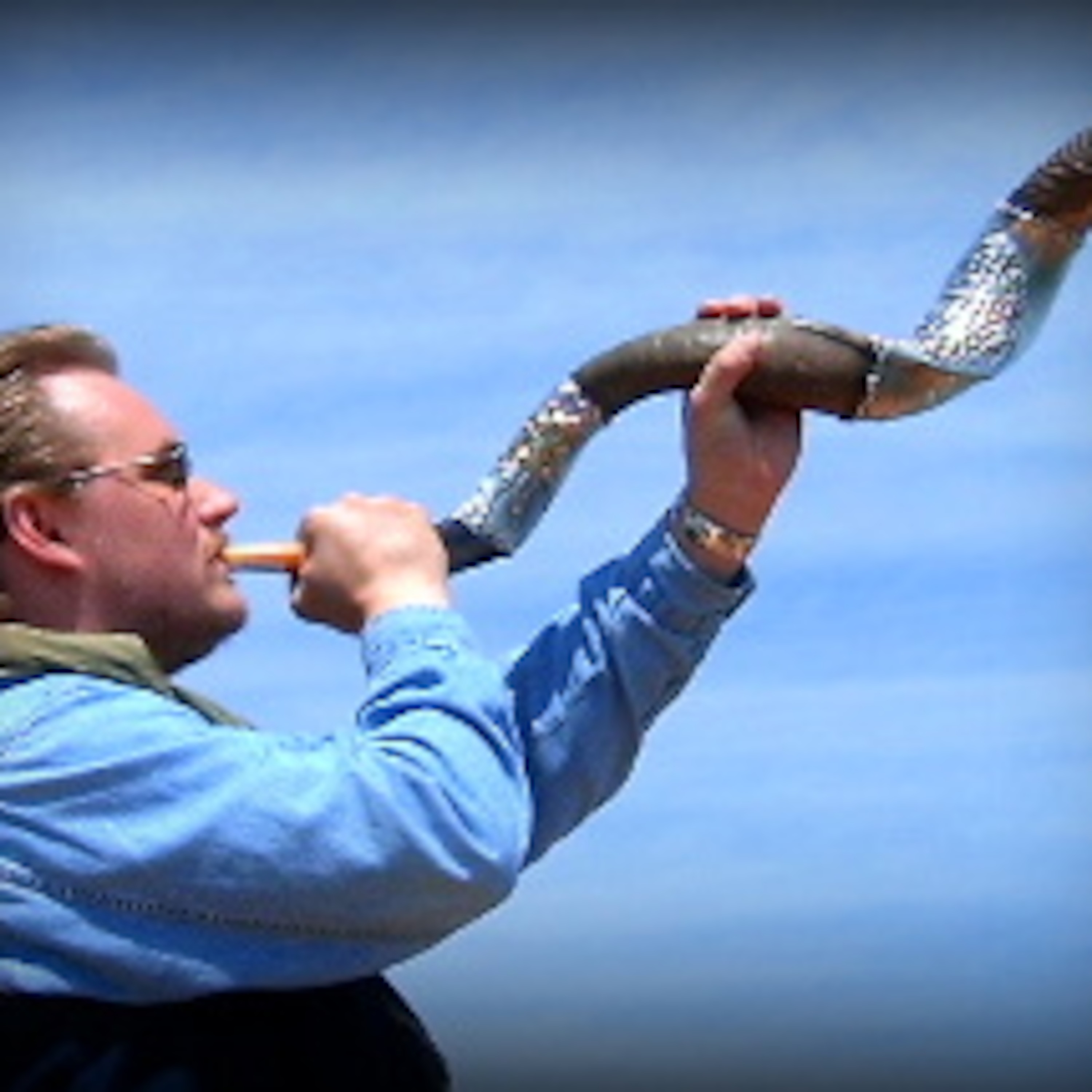 Lesharet Zemirot She’erit Yisrael – Ministering Psalms for Remnant Israel