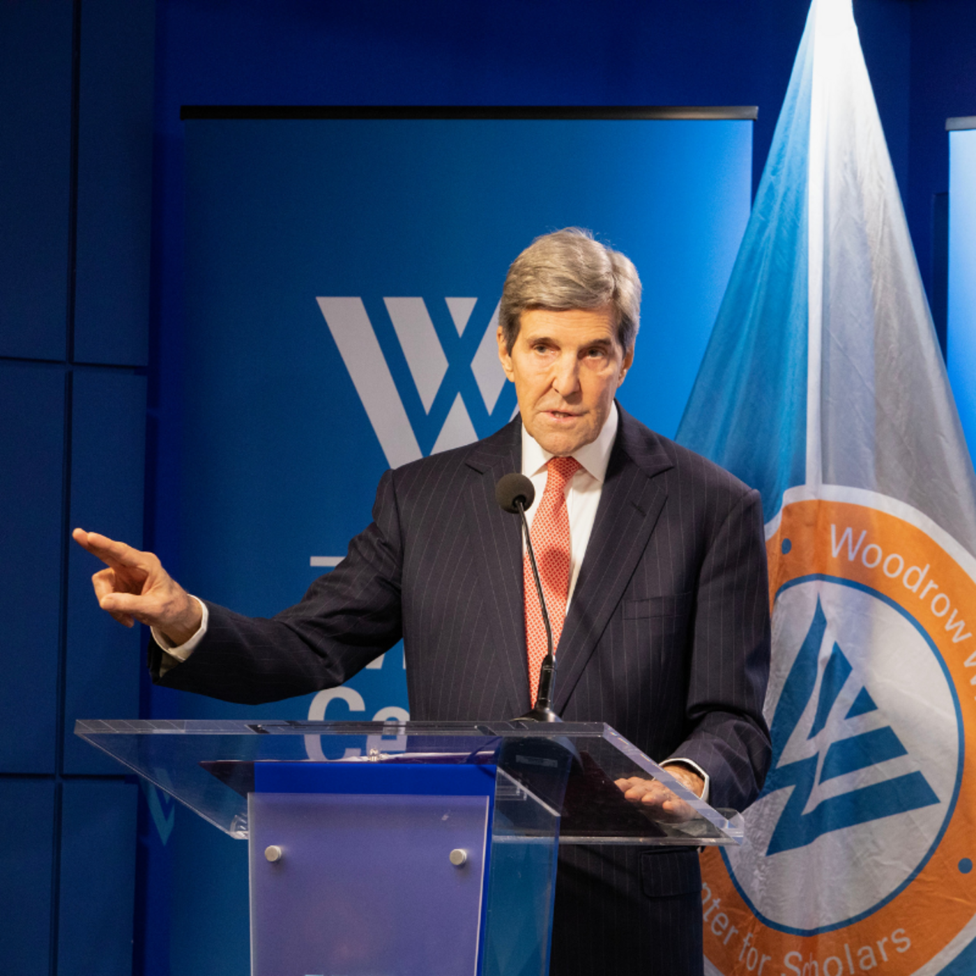 Episode 264: New Security Broadcast | US Climate Envoy John Kerry on the Importance of Our Oceans