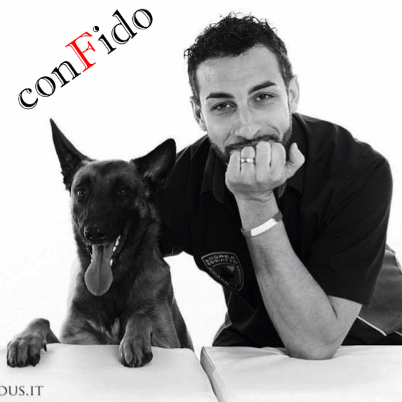 Puntata046: La difficile interazione al guinzaglio tra più cani.
