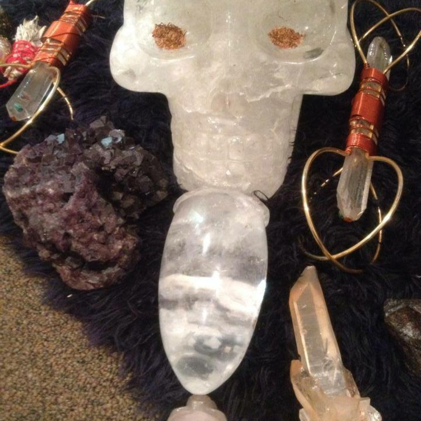 WSR ODD Collective radio show...Kimarie Running Drummer Teter, Jay Pee, Luz Aguirrebena in conversation about the photon belt and crystal skulls