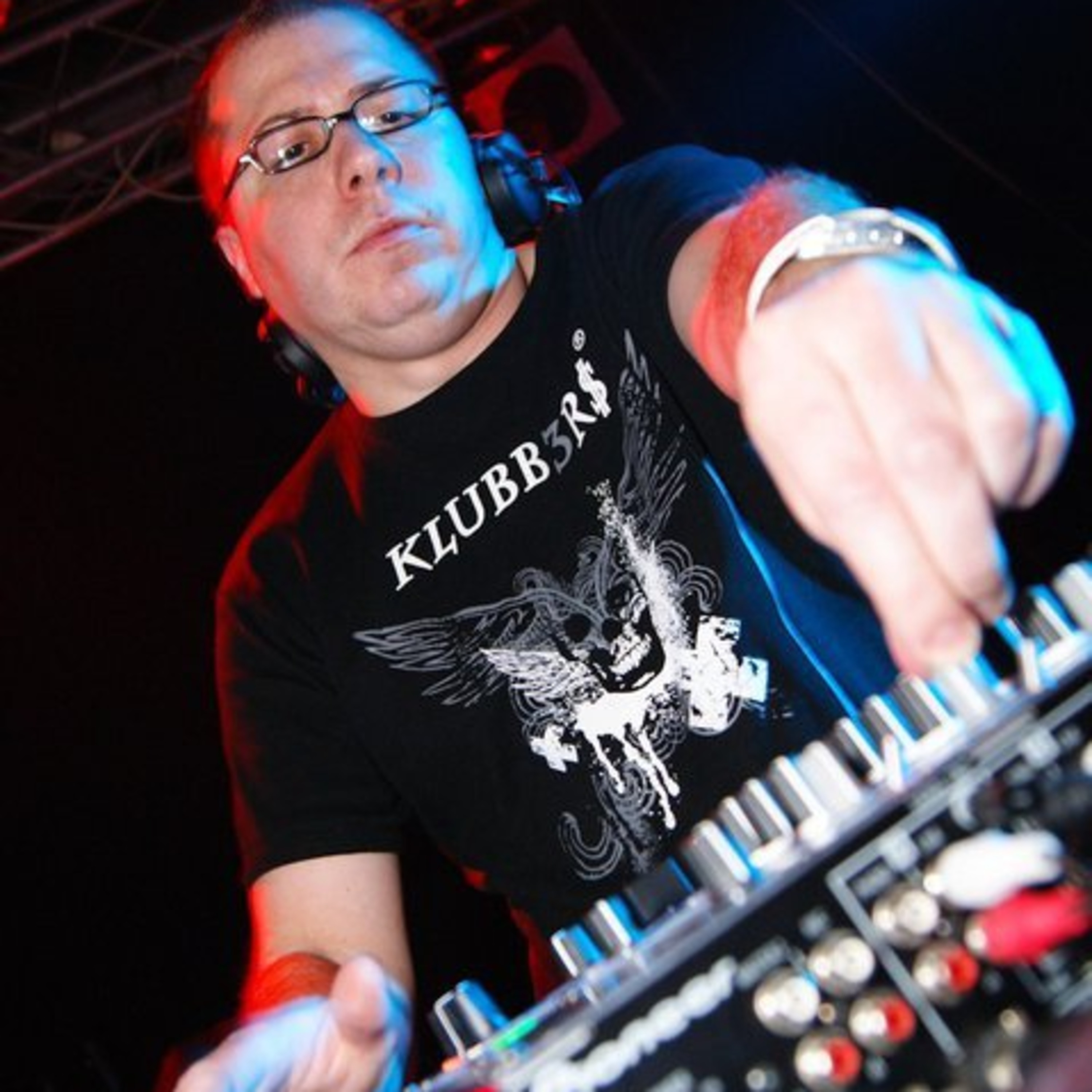 Samedi 12 Mai 2012 LITTLE F