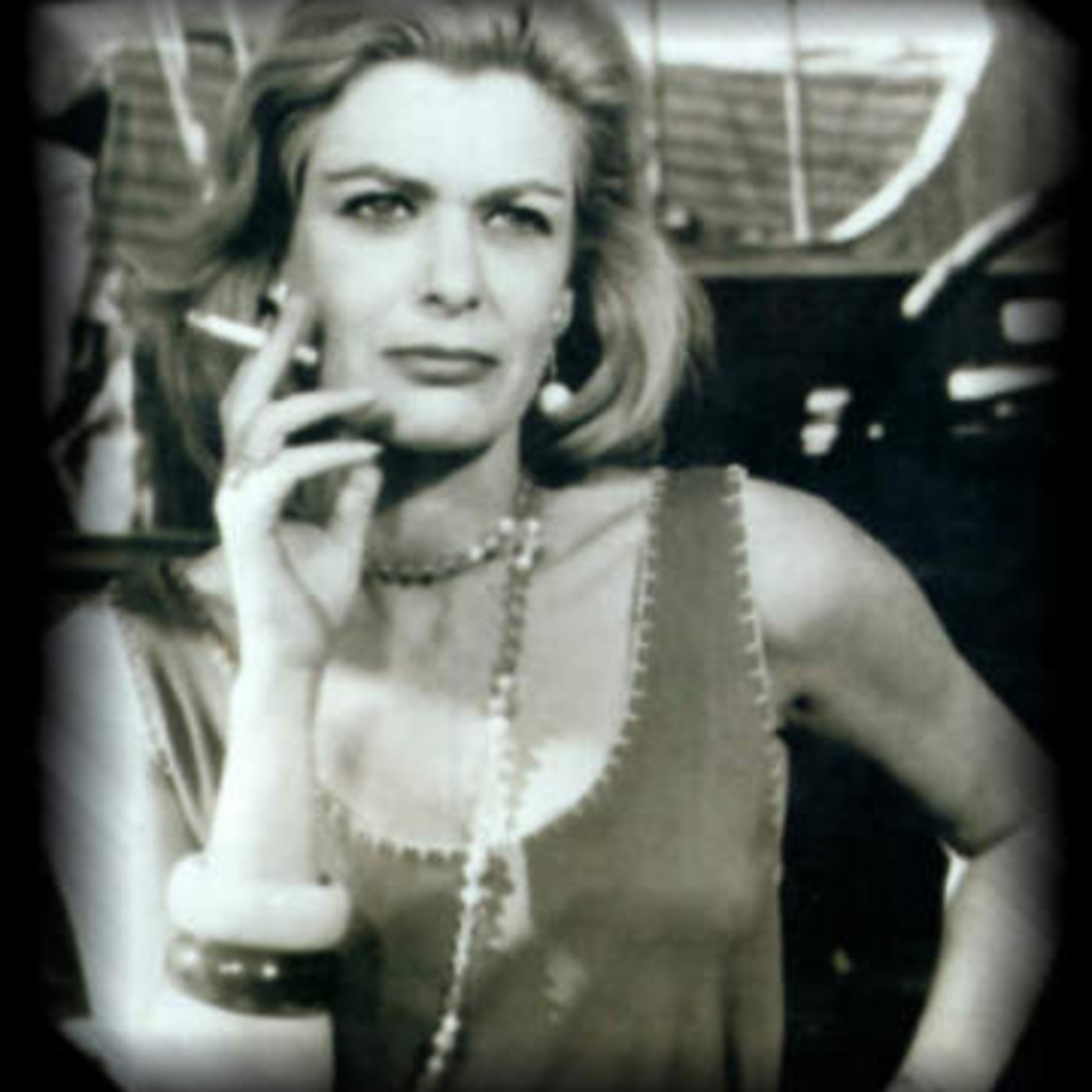 Μιχάλης Κακογιάννης (1921-2011), Αγάπη που γινες δίκοπο μαχαίρι episode artwork