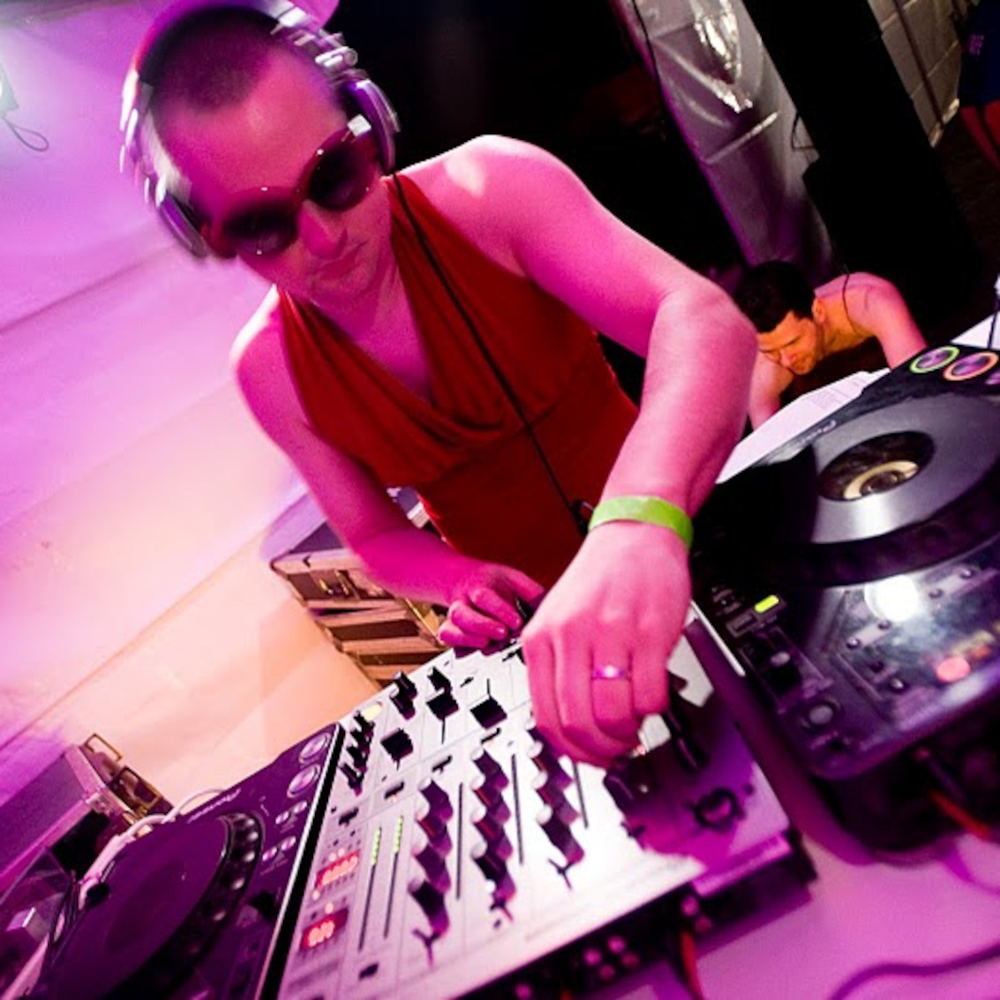 DJ Tronic - Red Dress 2011 DJ Mix