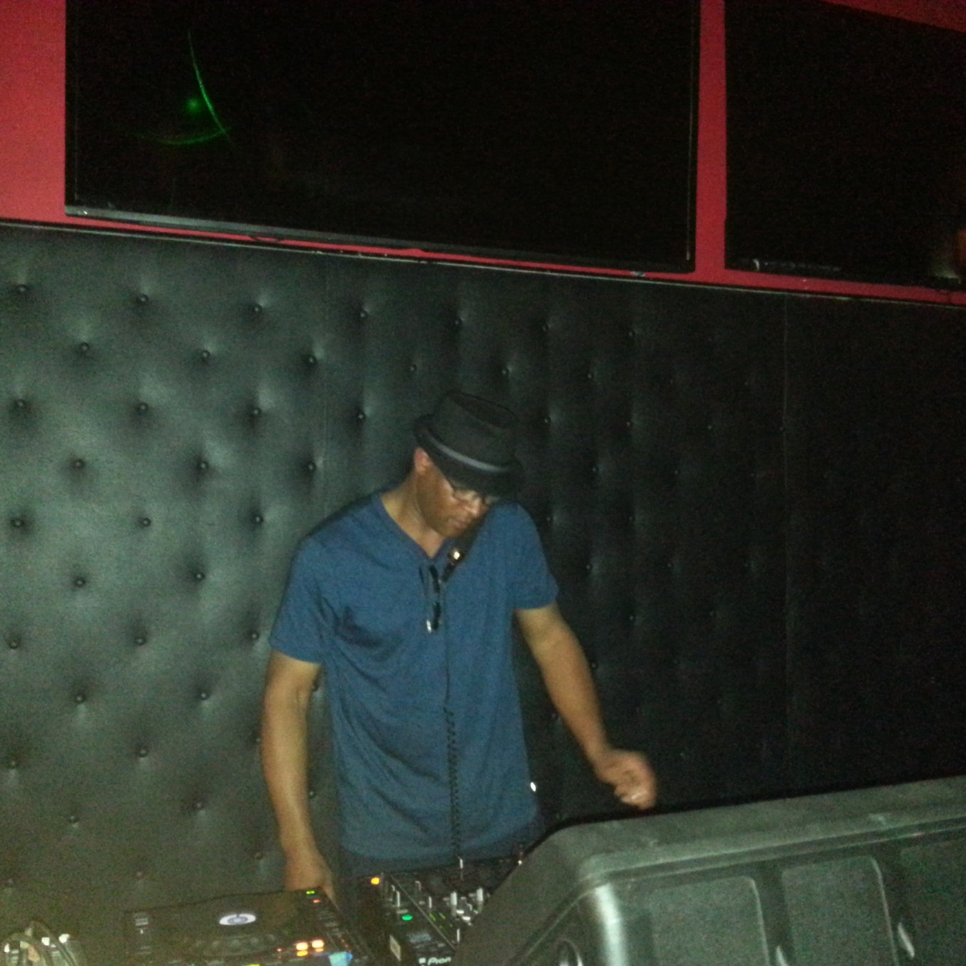 HOUSE_A_TONIC