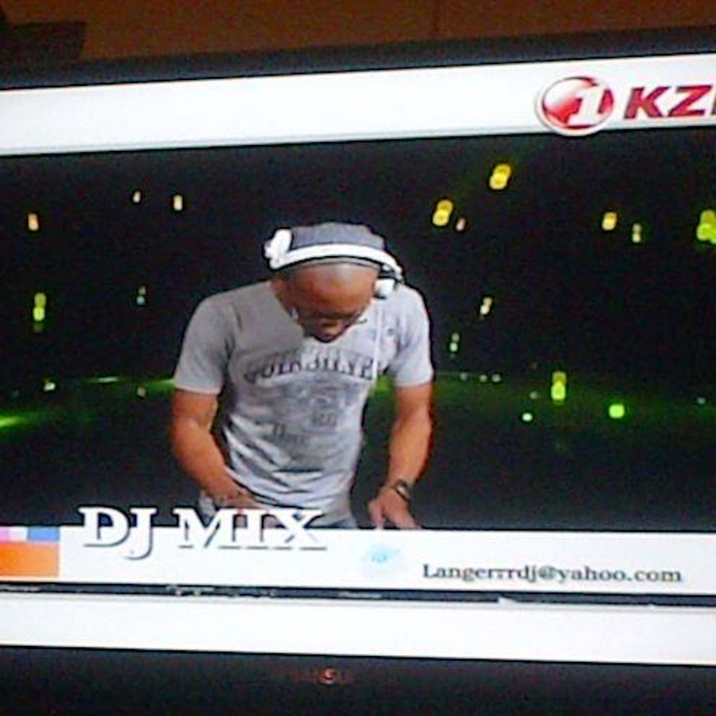DEEP HOUSE DWELLERS #026 - JULY BIRTHDAY EDITION (MIXED LIVE ON 1KZNTV BY LANGERRR - SOUL PROVIDER)