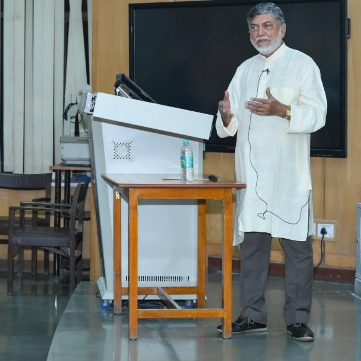 Anil K Rajvanshi