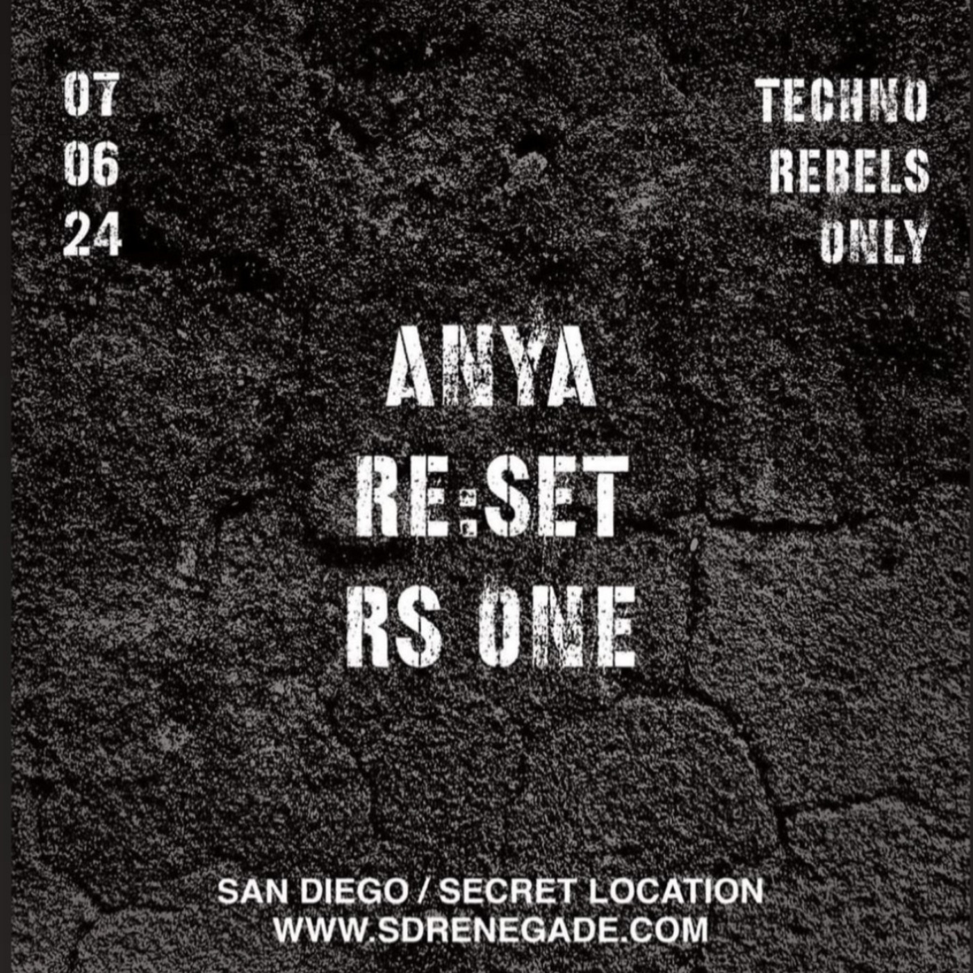 RS 0NE! live from Techno Rebels Only