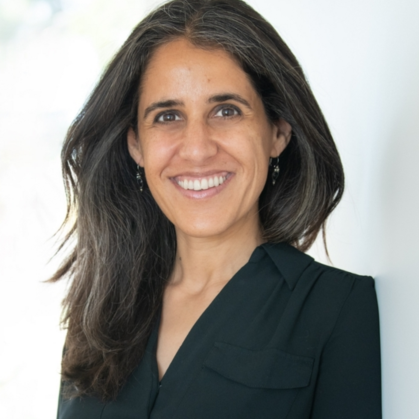 The Political Theory Review - Episode 178: Agustina Paglayan - Raised to Obey