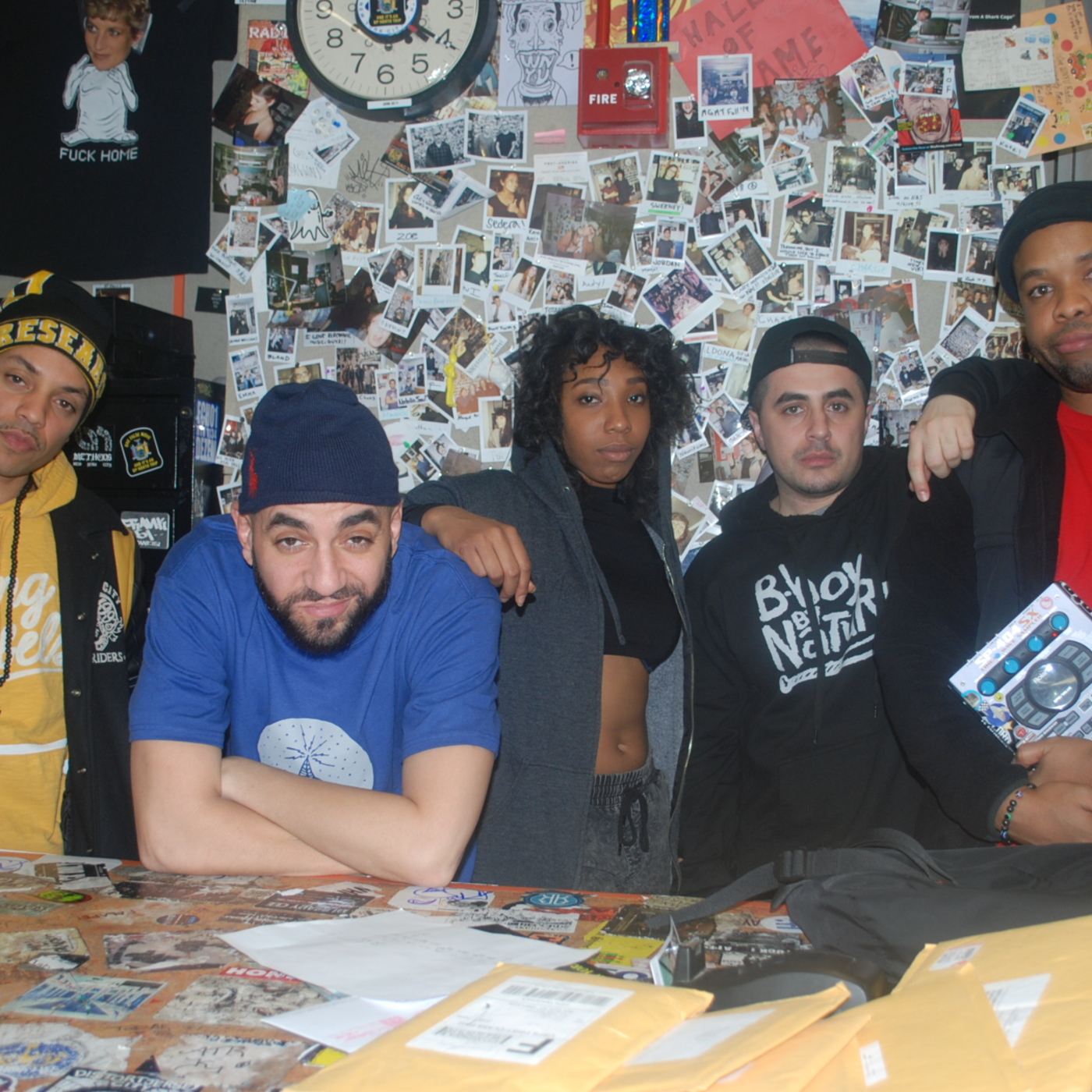 Squeeze Radio 1/2016 w/ guests MentPlus, Loaf Musik, GLAM and Napoleon Da Legend