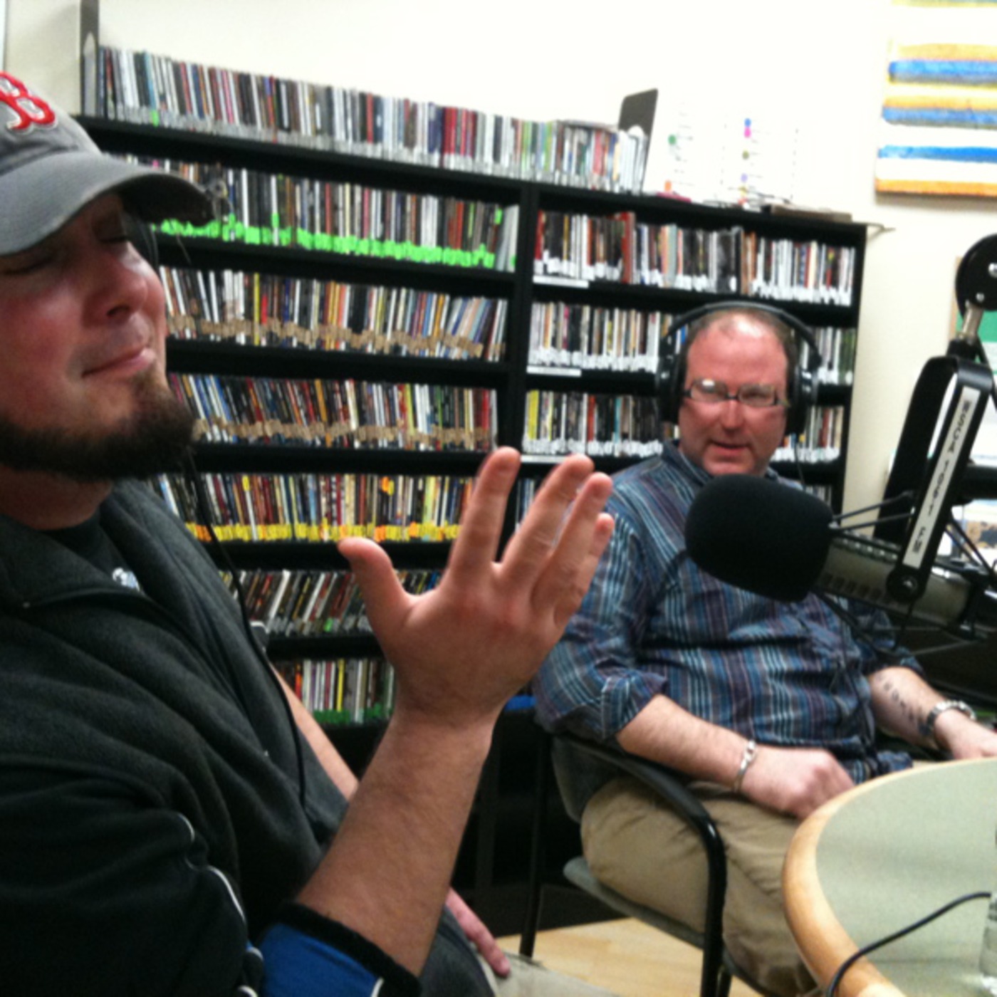 Gal Foodie and Rachel Forrest interview Guest Chefs Karl Mace and Nick Gough from Union Grill at York Beach episode artwork