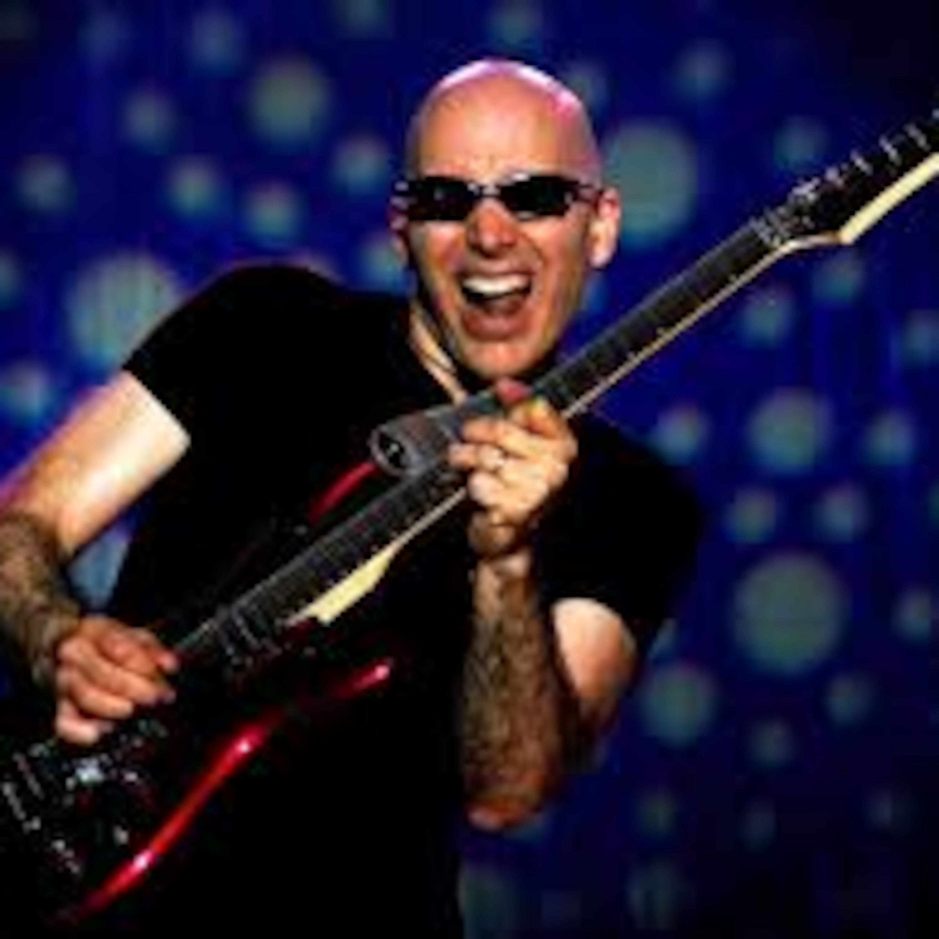 Joe Satriani Checks in with Tommy Carroll episode artwork