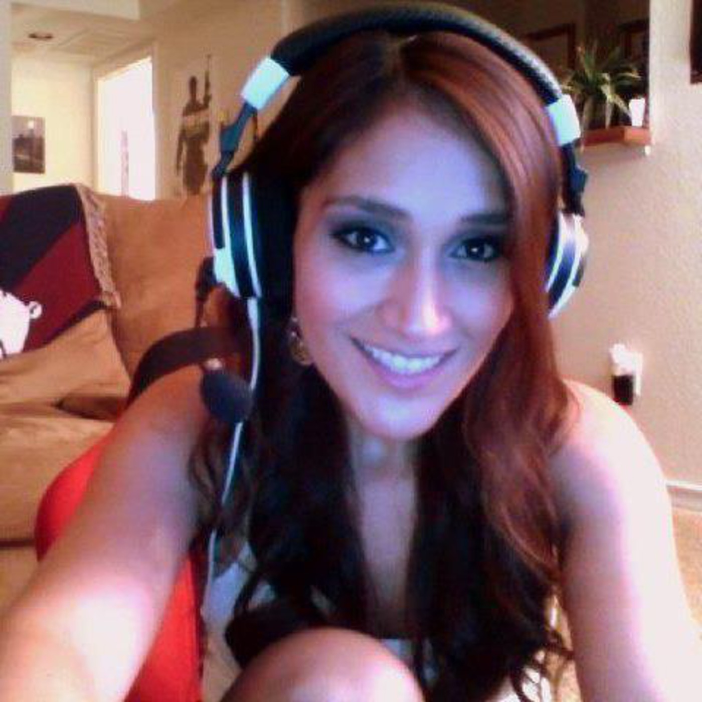 AvidGamer Podcast / V Rex of GamerAssaultWeekly AvidGamer Podcast / V Rex of GamerAssaultWeekly