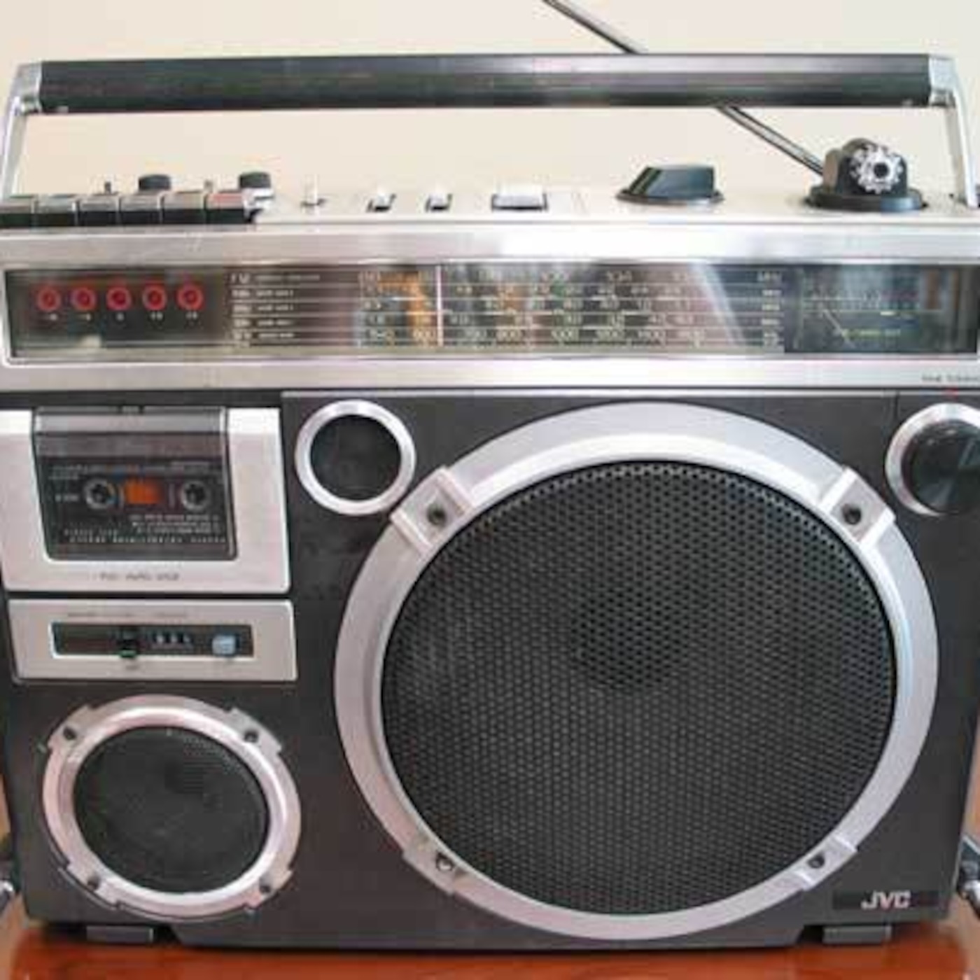 GroOVeCageRadioBK *aka Casual*