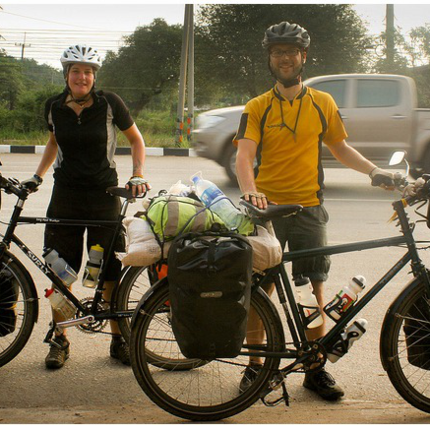 Cycling around the World Since 2008: an interview with Julian Bloomer and Ellie Beck