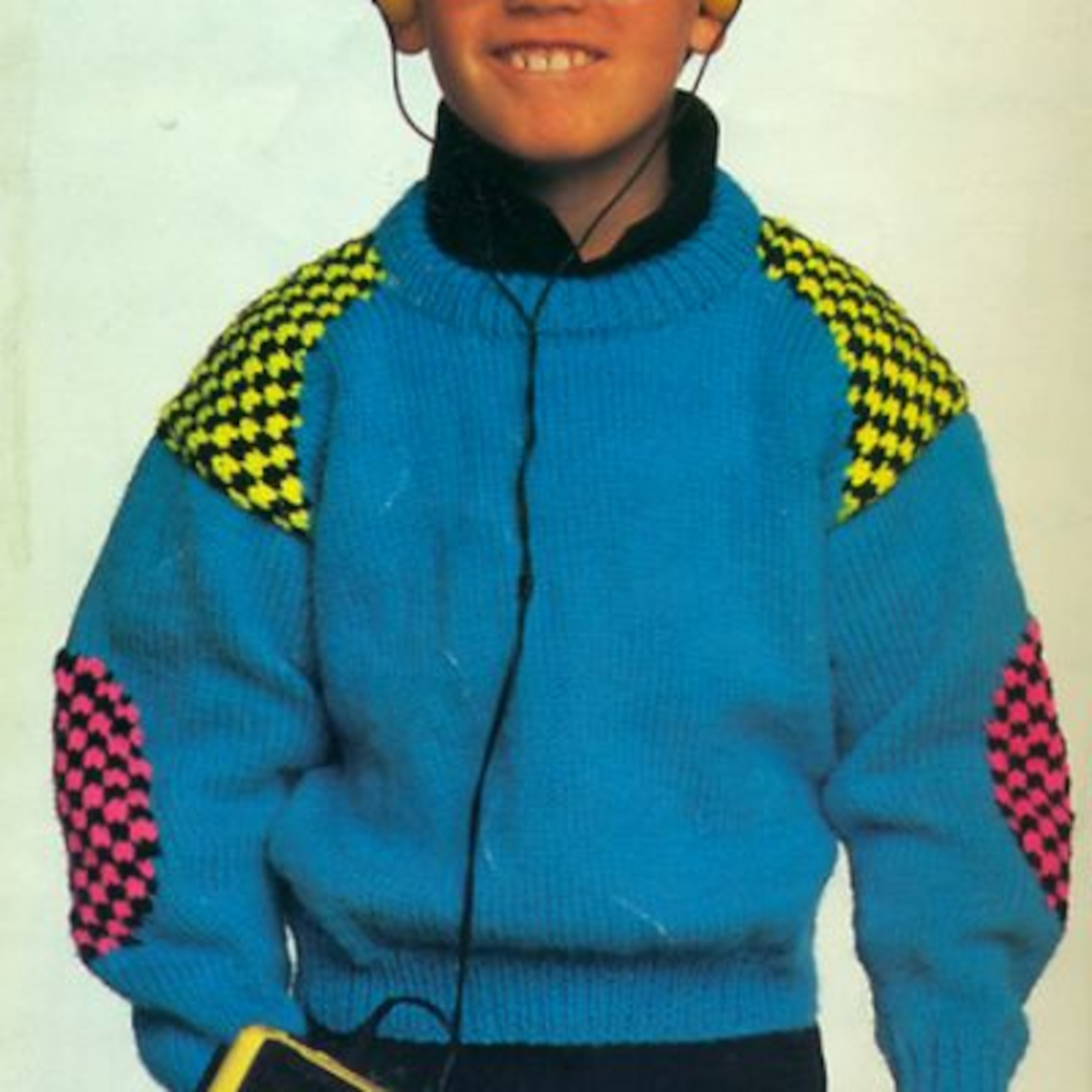 Iax Mixes EDM to keep you dancing.