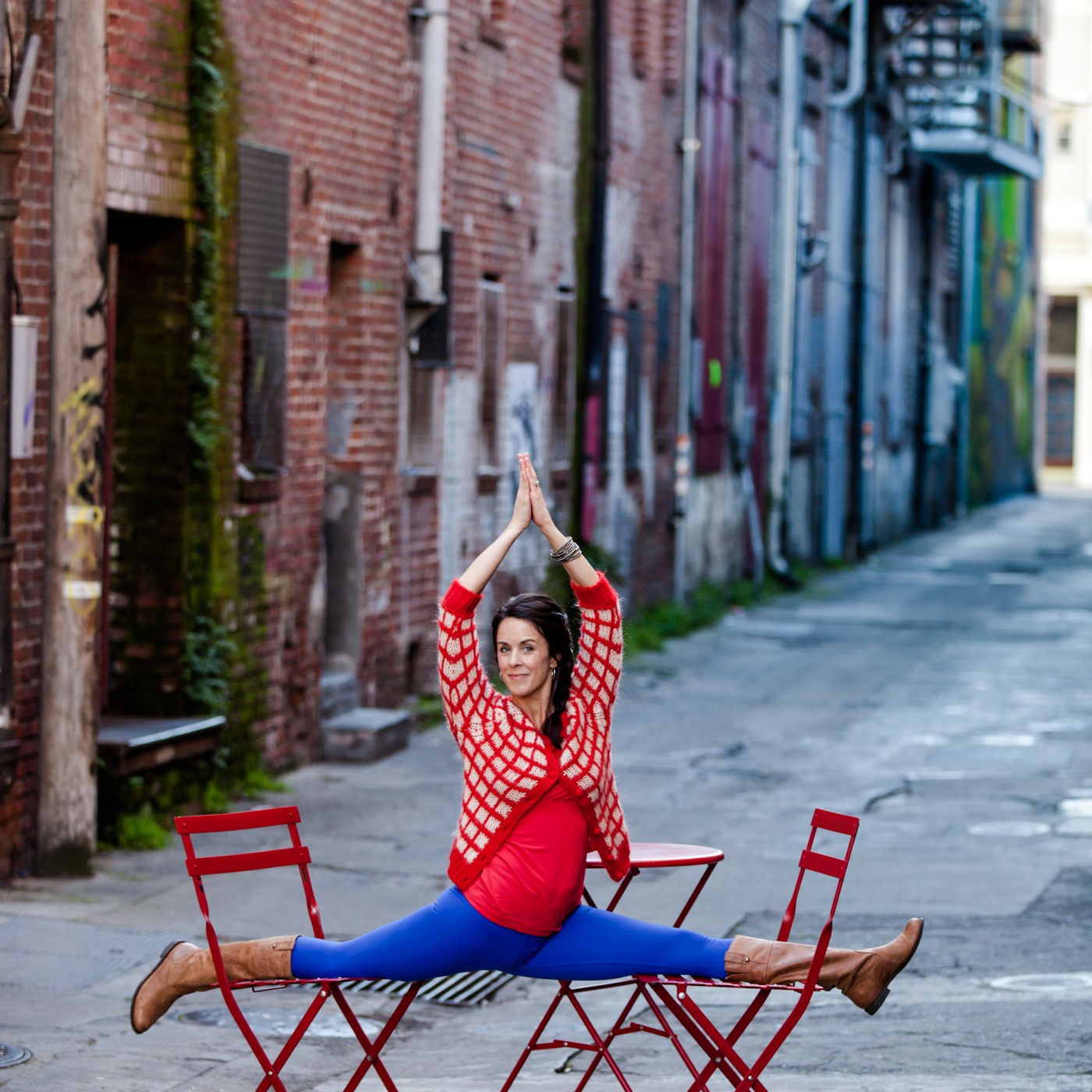 Stable Yoga with Amy Wolff
