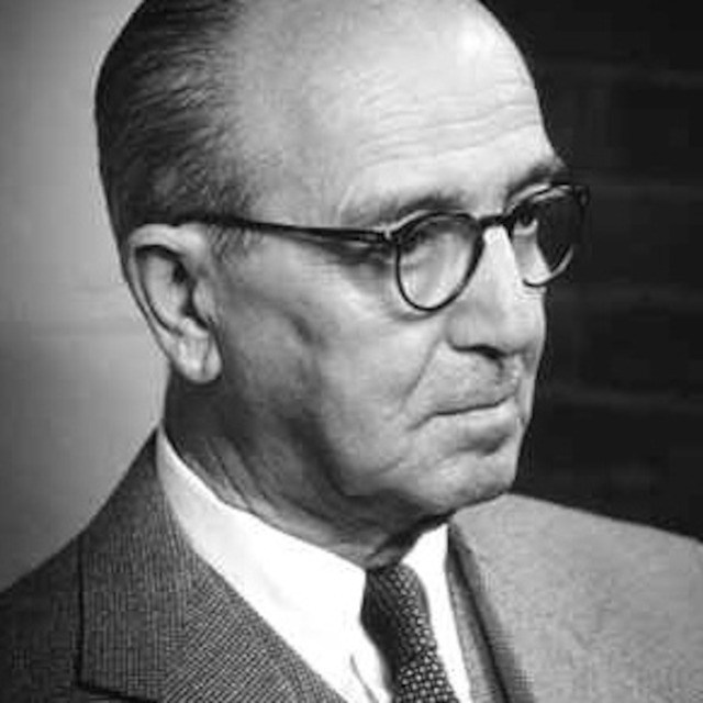 Hans Kelsen |