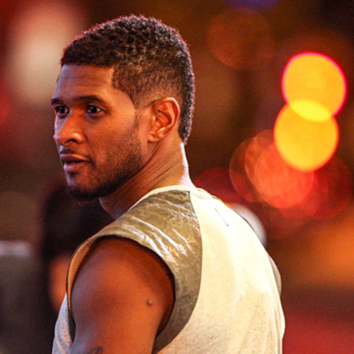 Dj Gemini & EZ Street World Famous #LunchBreakMix 11-6-14 "Usher Edition" episode artwork