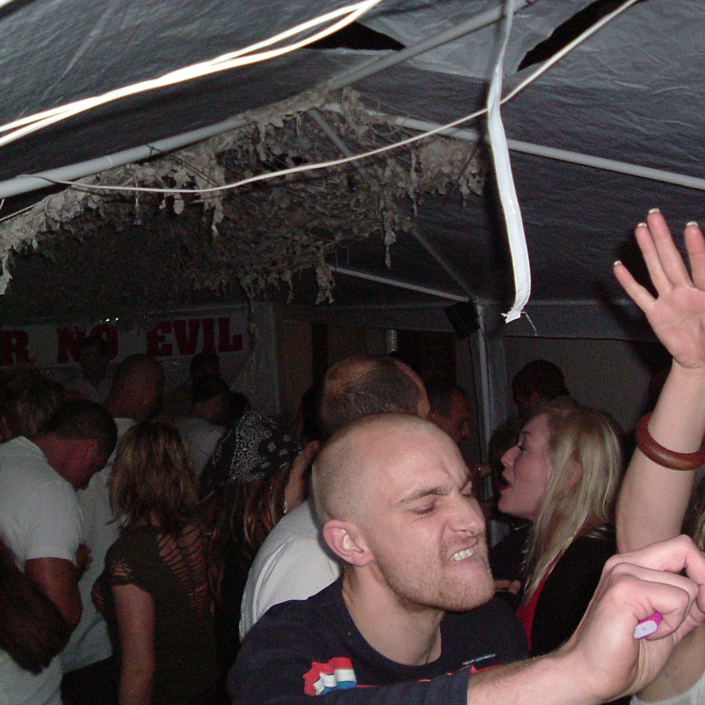 FEB 09-VOCAL DUB MIX-SOULFUL HOUSE MIXED BY SCOTT MILLER-HEAR NO EVIL- UPFRONT MIX FOR 2009
