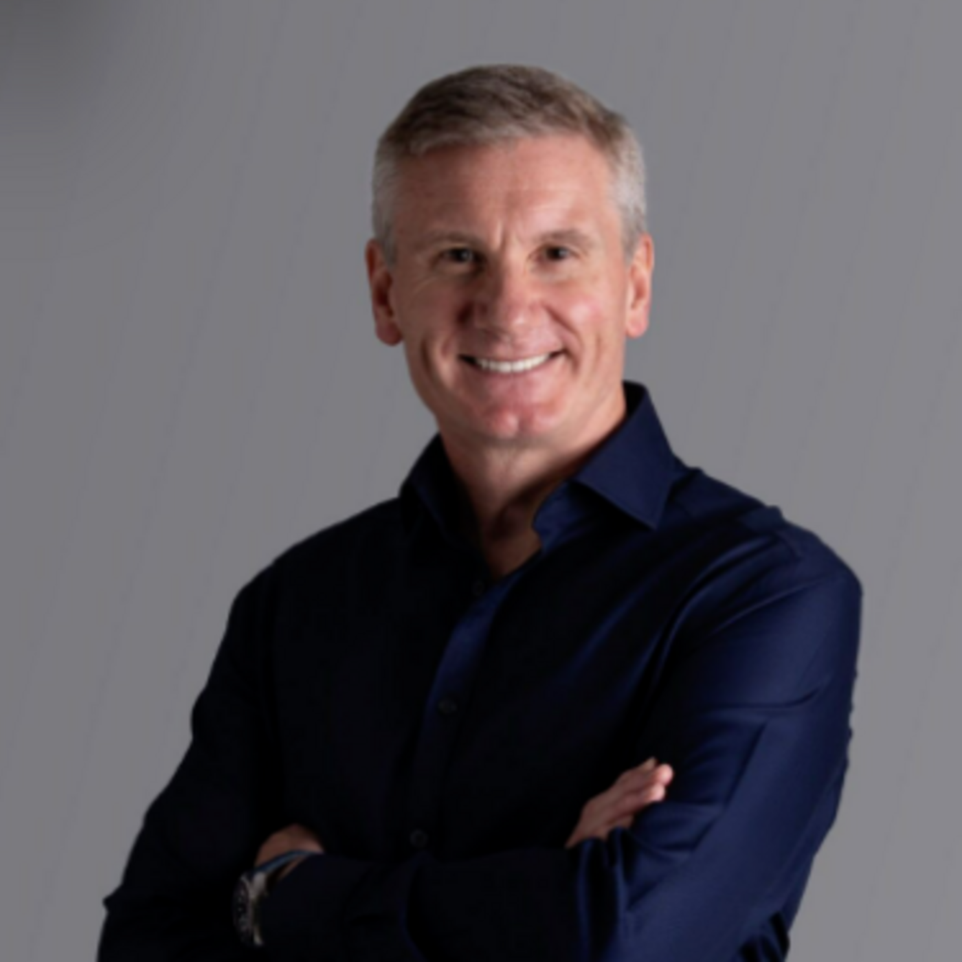 Episode 2615: Peter Docker ~ NBC Universal, Frm. Royal Air Force Senior Officer talks Mentoring & Leadership by 