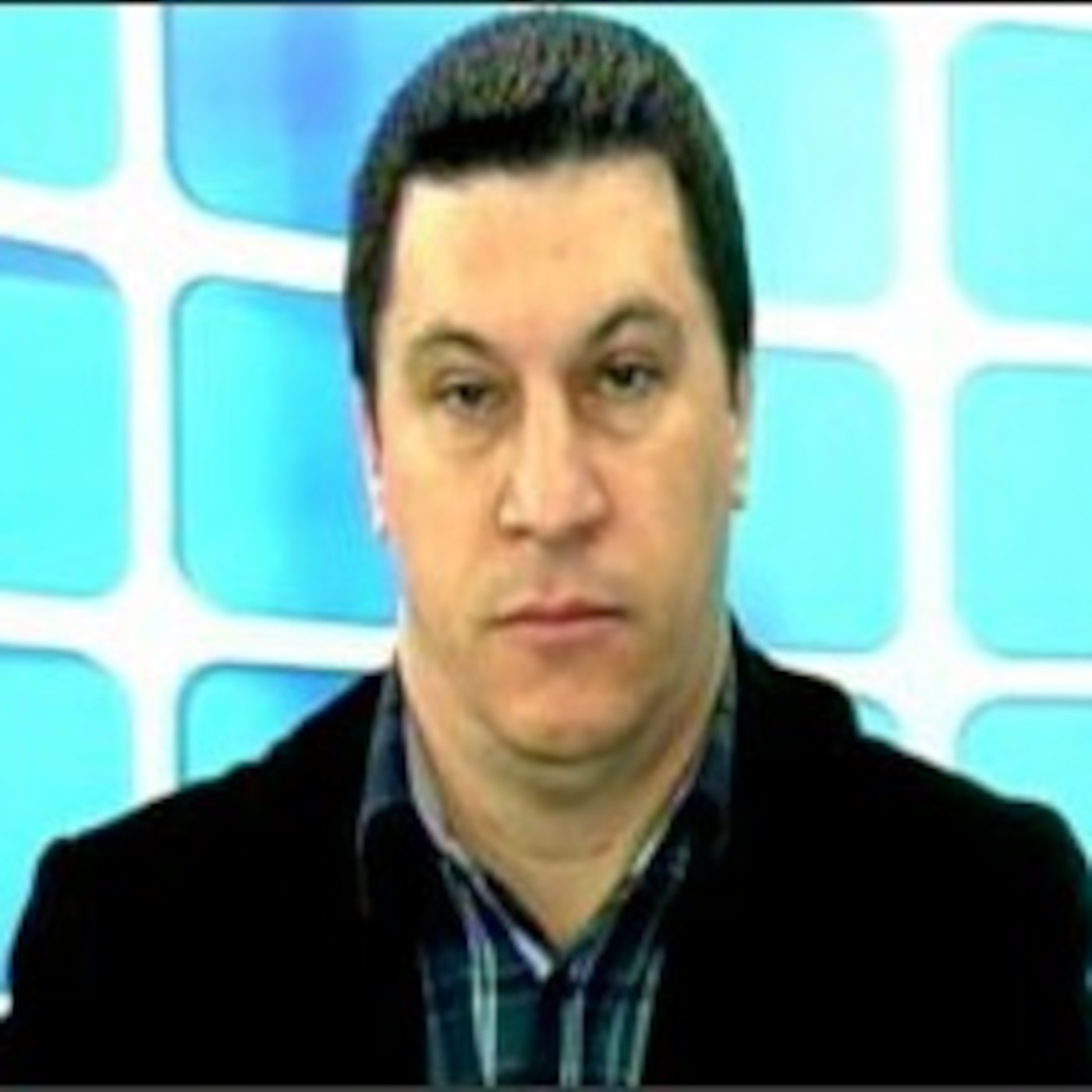 Locutor Oscar Luiz Bessani