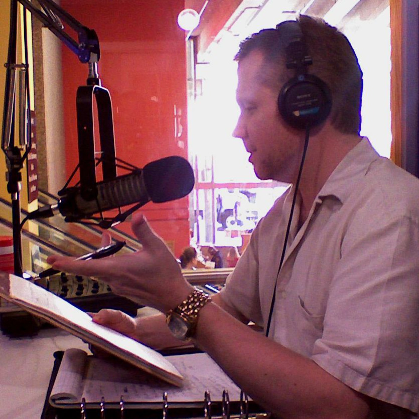 Morning Brew 10-22-11 C co-hosting
