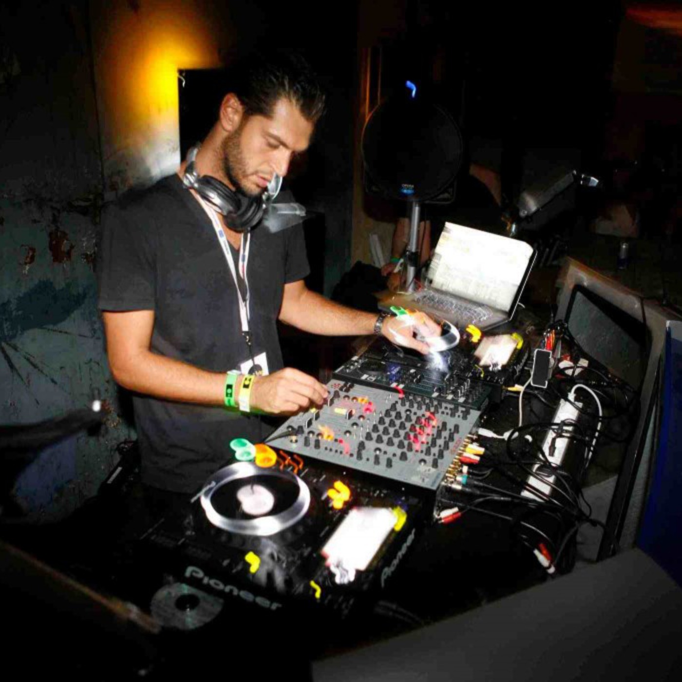 ison-live-from-reworks-festival-2011