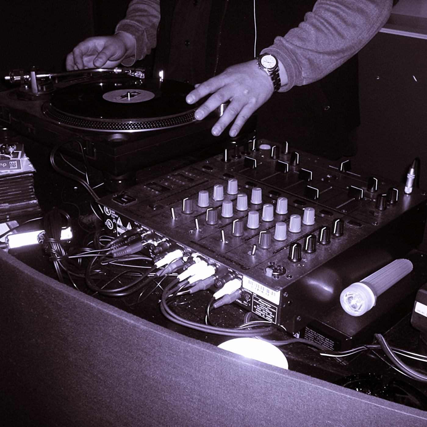 Metallic Songs » Strictly House Music