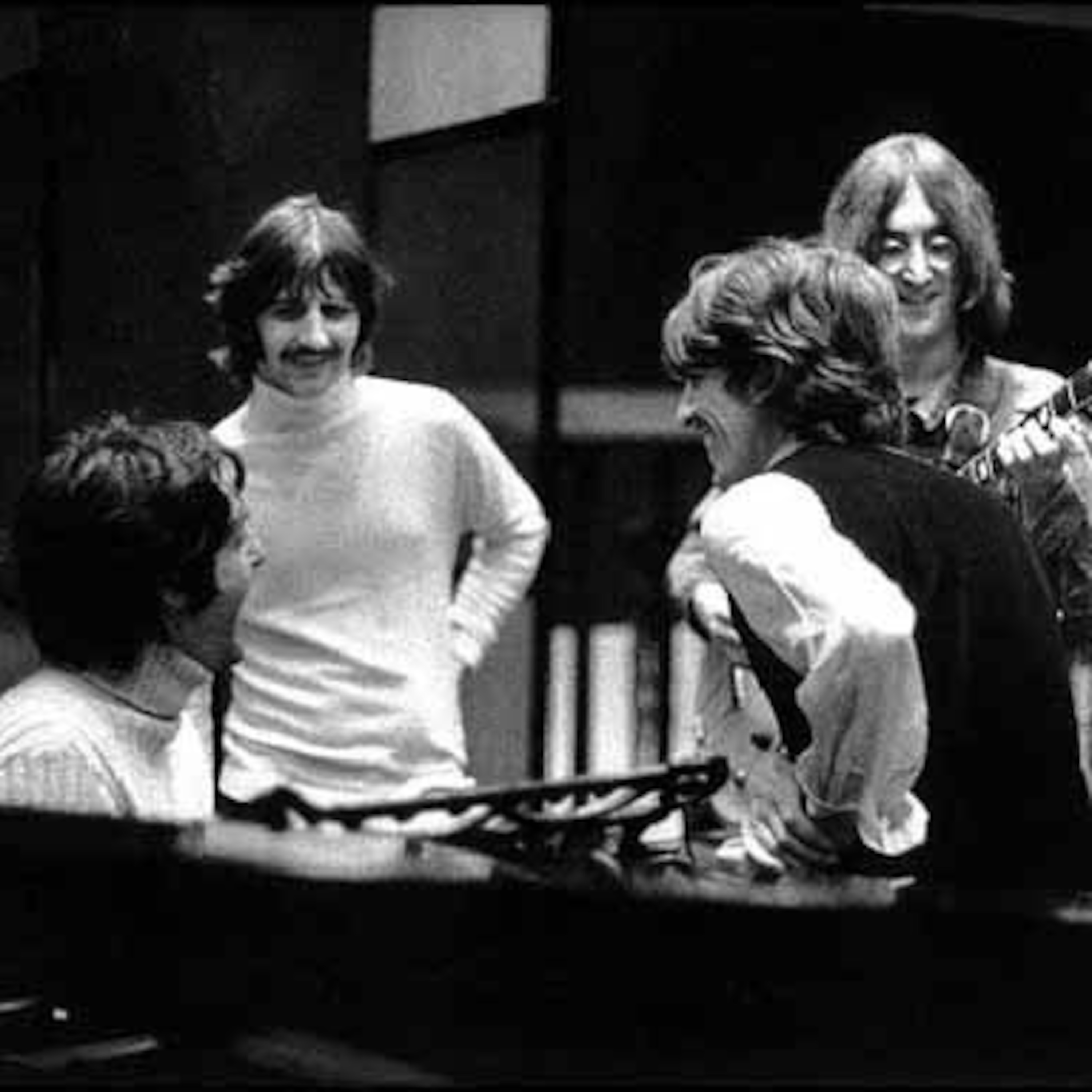 Episode 1: Voces femeninas versionan a los Beatles