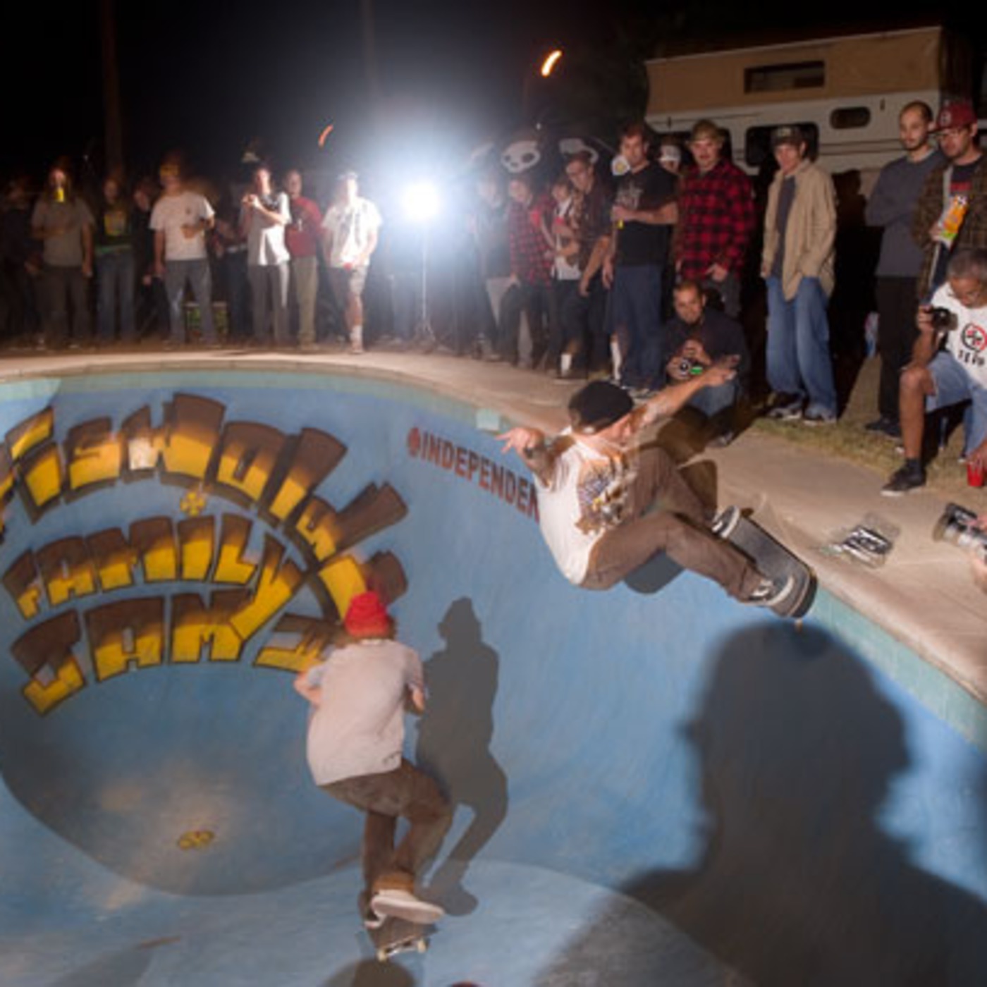 ONE WAY WEEKEND: Phoenix Pool Party
