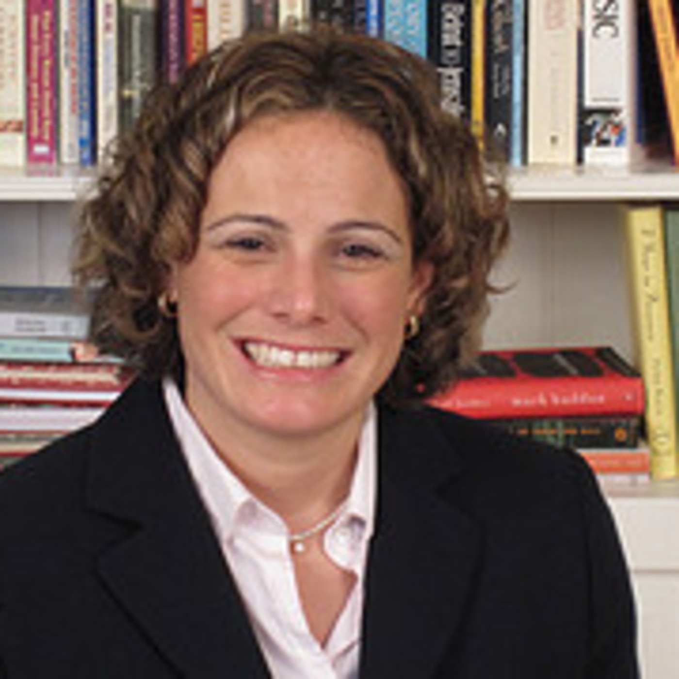 How to Present a Virtual Press Conference, with Amy Shaw