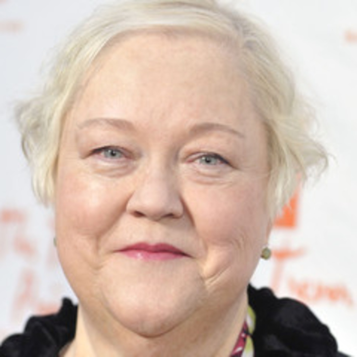 Kathy Kinney on life in Hollywood, the pursuit of happiness, & the power of literacy