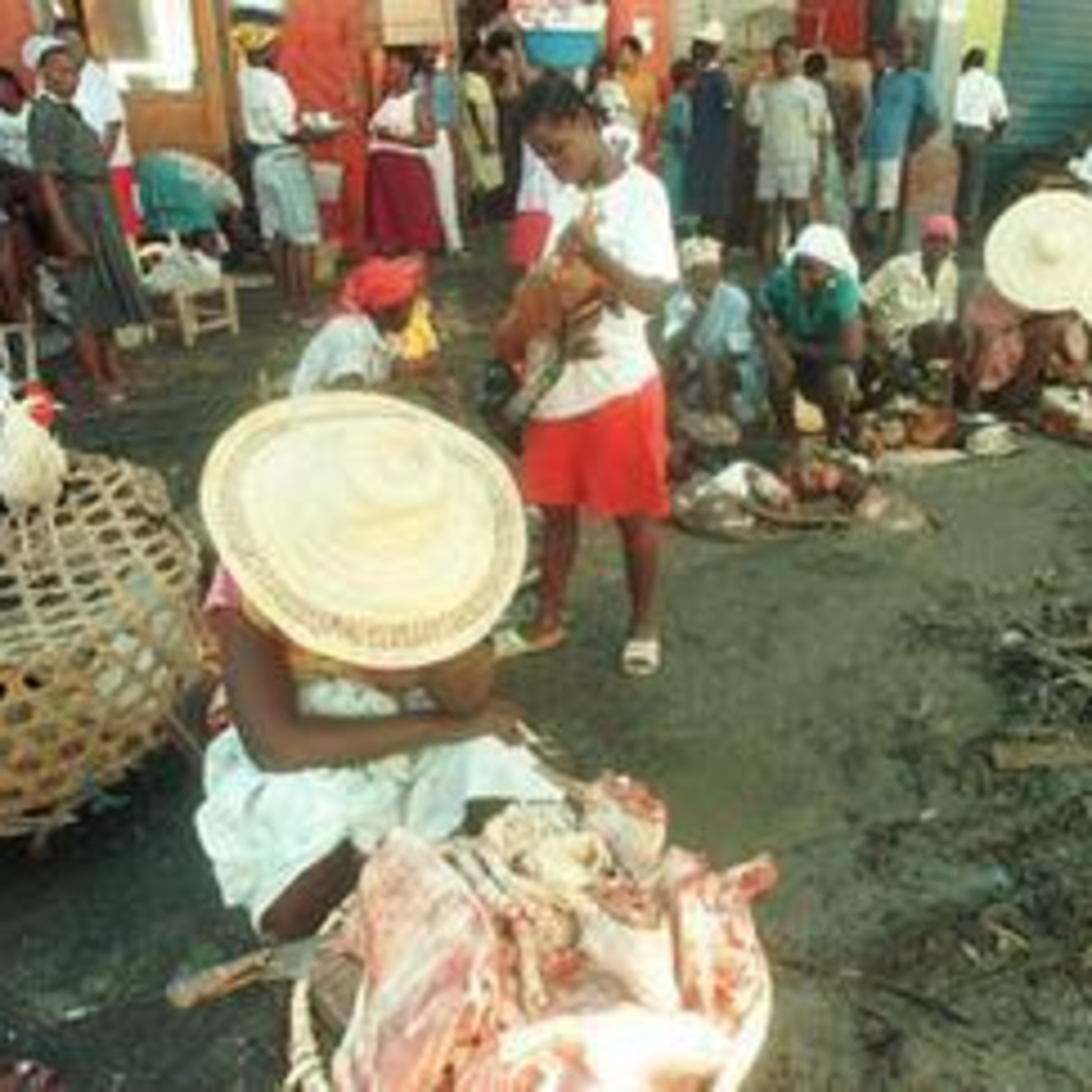 Rádio Documentário Sobre a América Latina: Diferente, Pero no Mucho