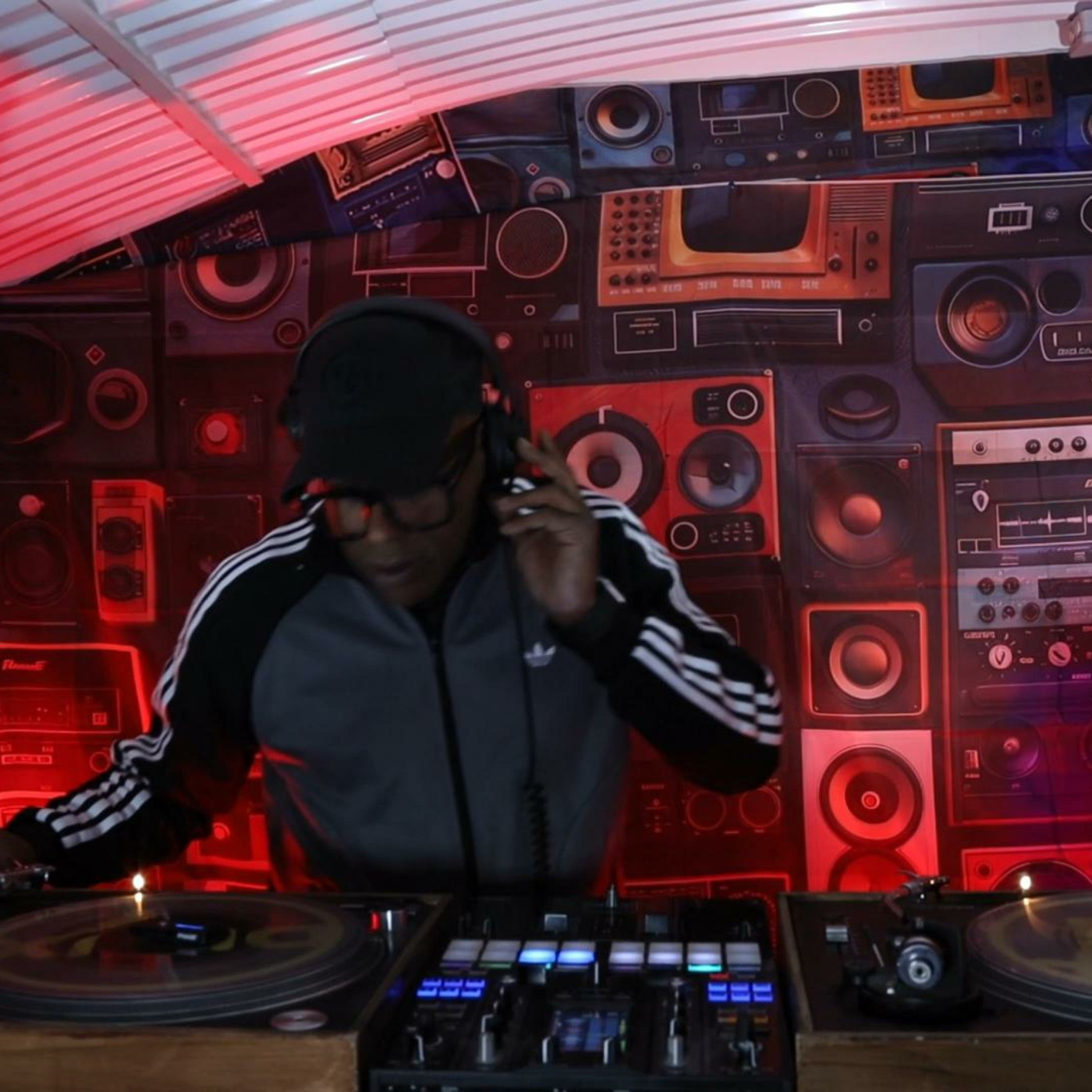 Episode 438: 🚨 Dlux Reserve: Session 1 (Part 2) - House, Afro House & Broken Beats Live Mix (DJ Dlux)