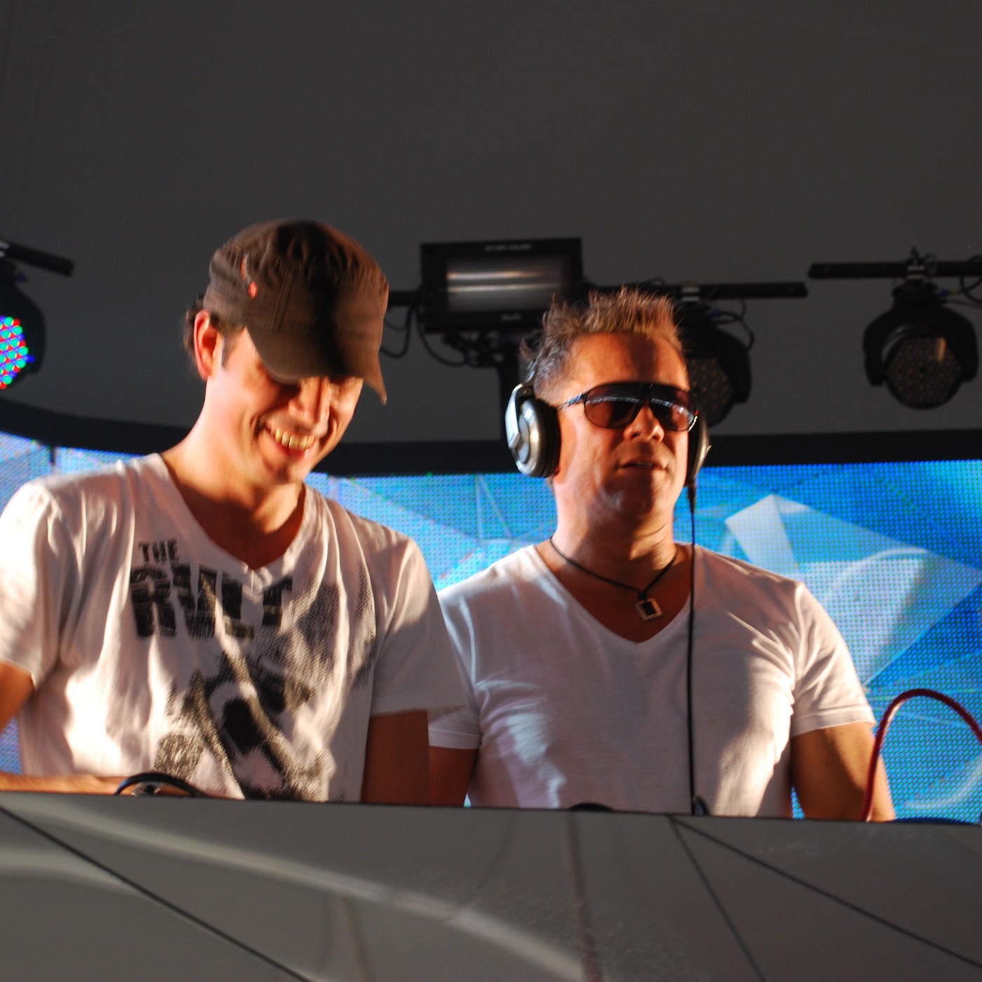 Cosmic Gate at Electric Zoo 2010 episode artwork