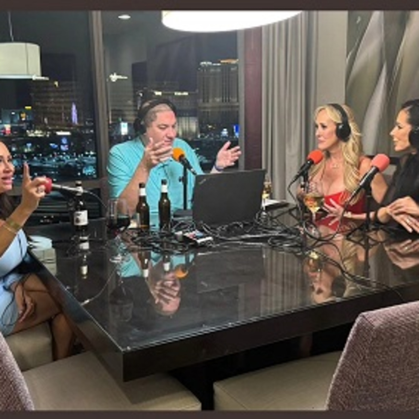 Episode 499: Episode 500 of The Rob V Show Live from Las Vegas with Brandi Love, Regan Foxx and Karris Koxx episode artwork