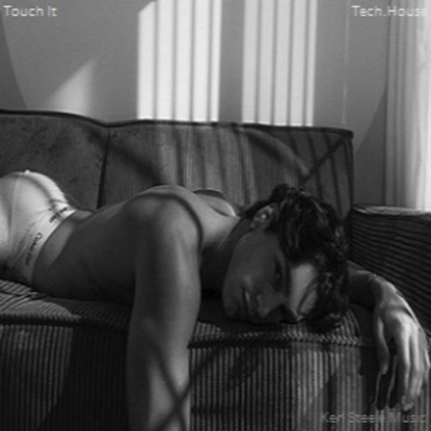 Episode 1926: Touch It (Tech/House)