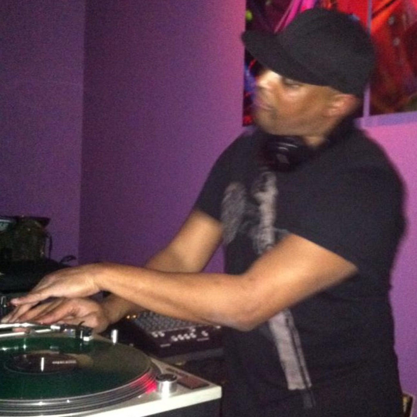 DJ Pauly\'s Deep House Lounge