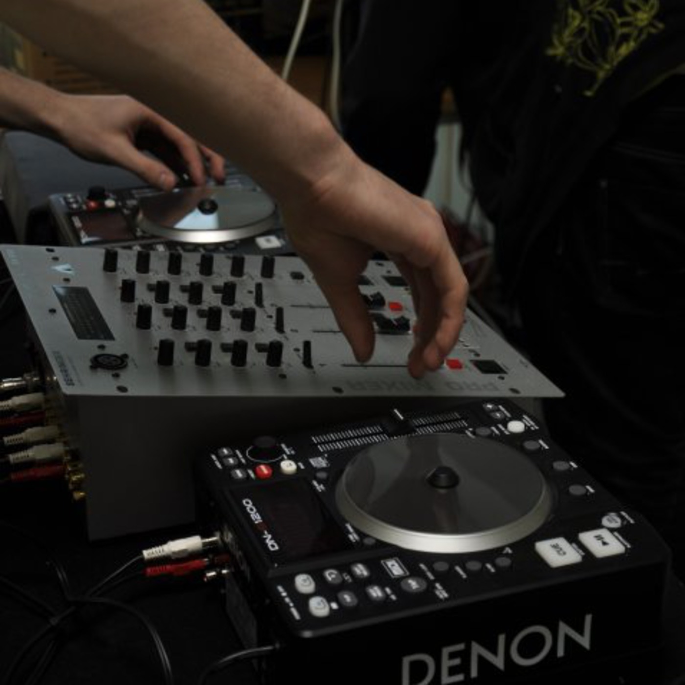 Decibel Performerz\'s Podcast