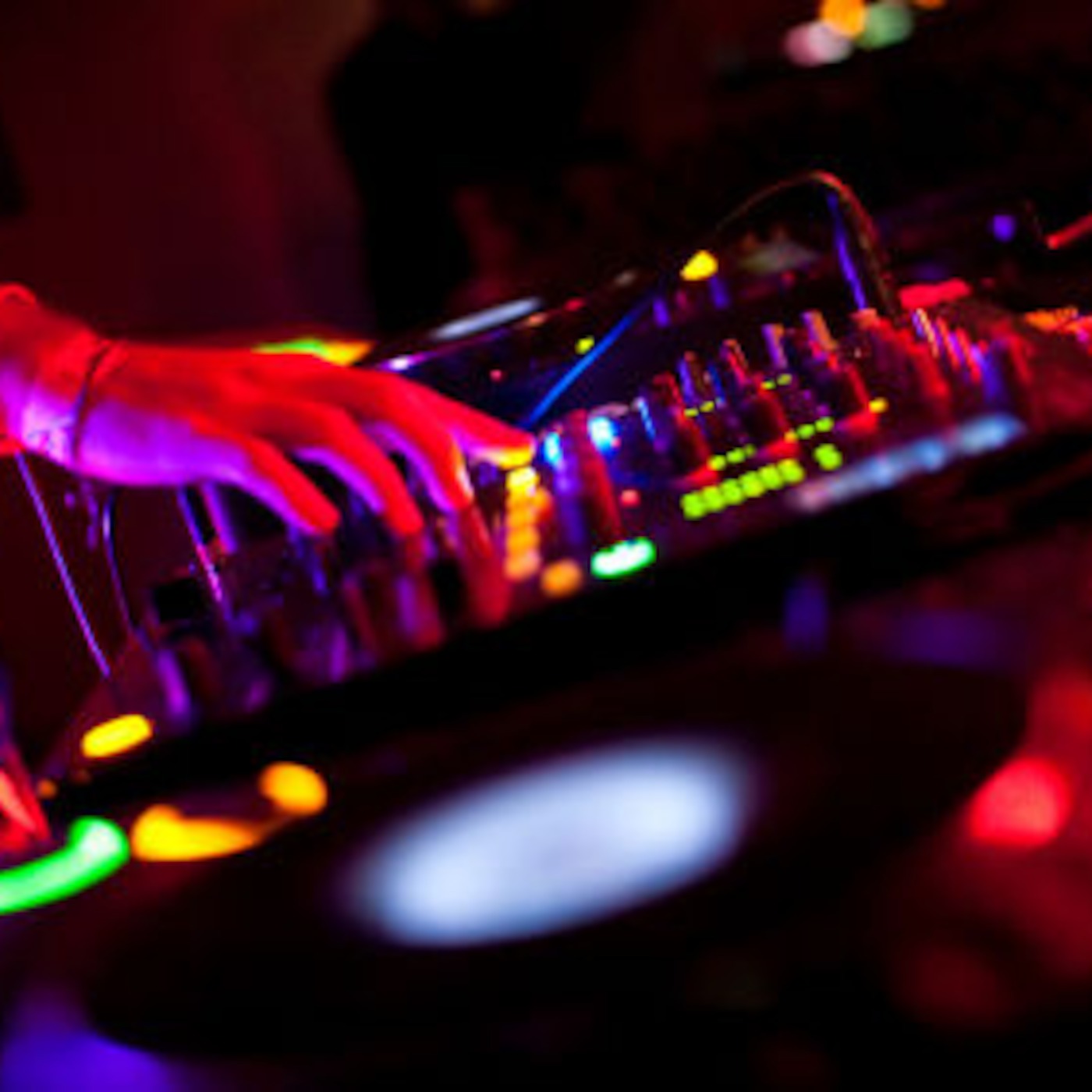 Darren C July 2013 Tech House