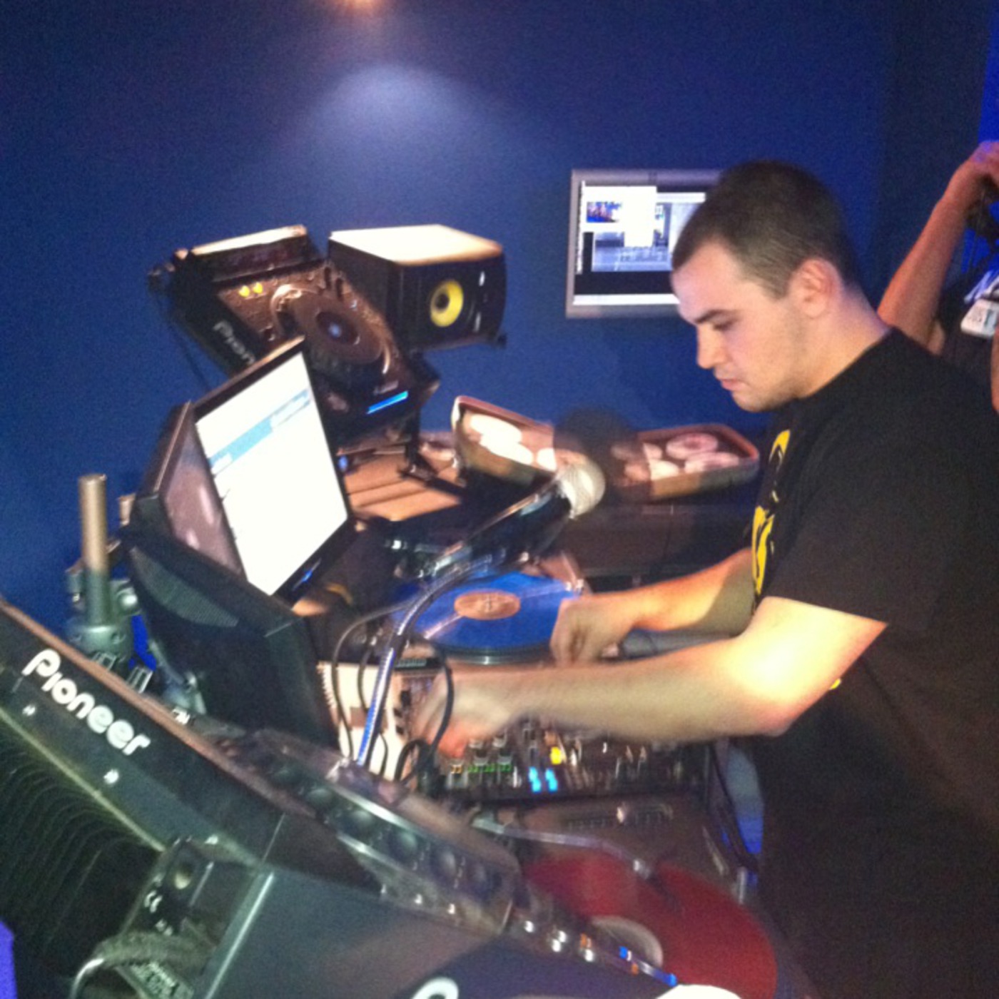 DJ GIBBO MAY 2011 FILTH MIX!