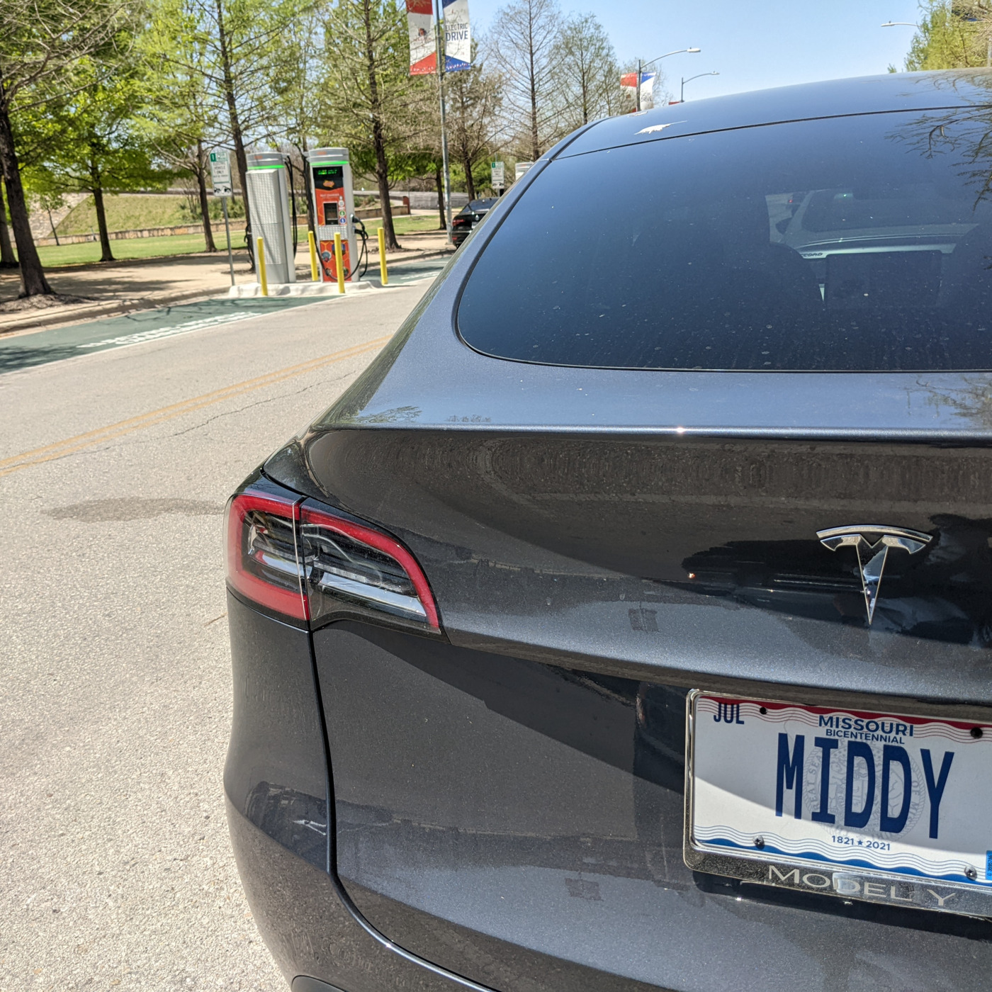Life With Middie, Our Tesla Experiences