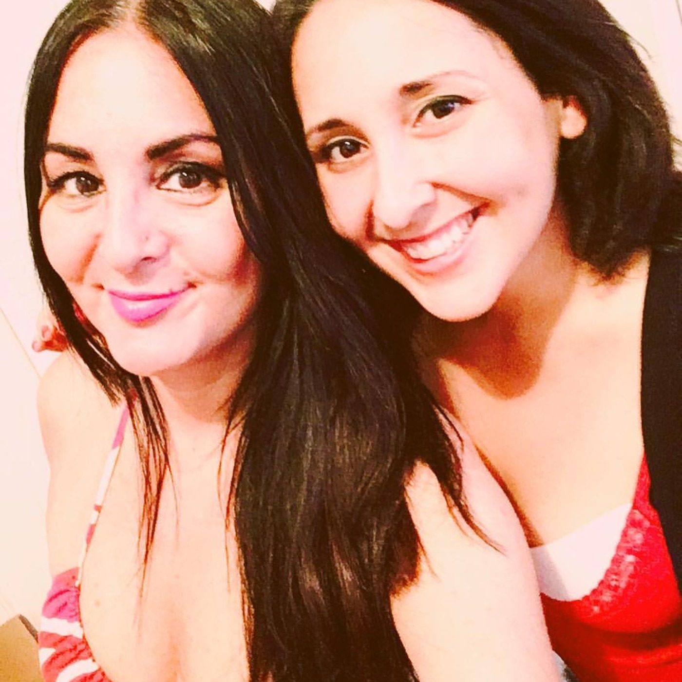 Episode 77 The Social Life with Robyn Schall